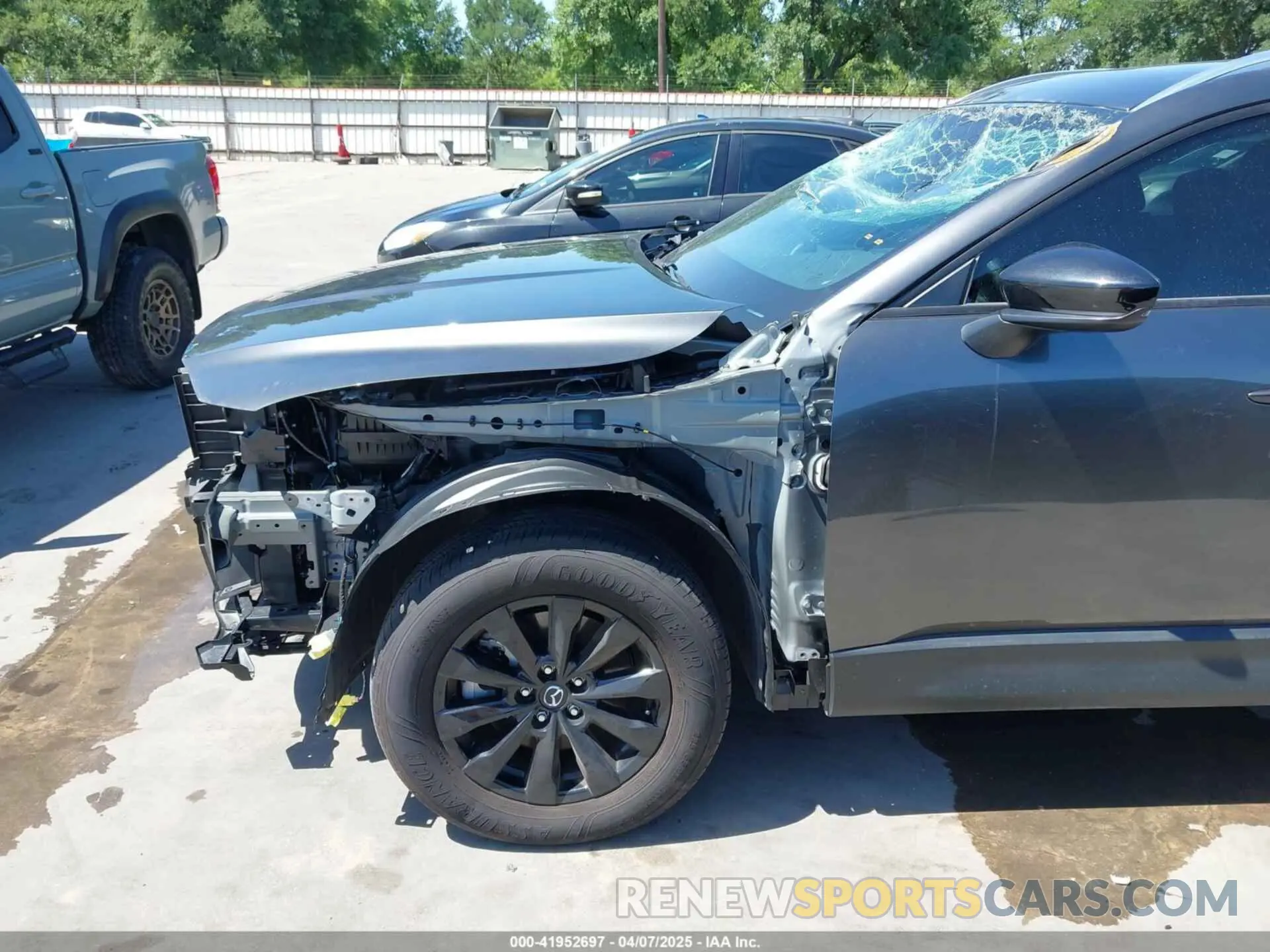 18 Photograph of a damaged car 7MMVABDM6RN214521 MAZDA CX-50 2024