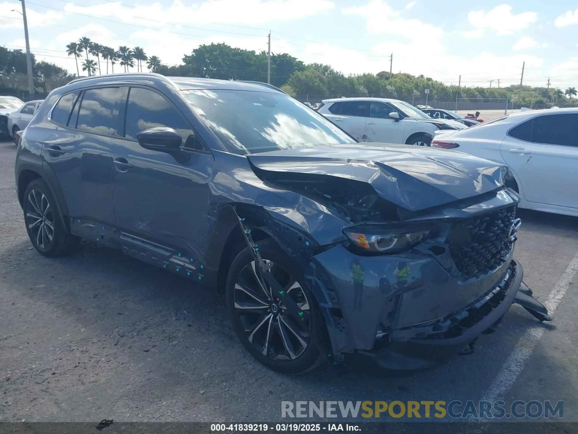 1 Photograph of a damaged car 7MMVABEM4RN171943 MAZDA CX-50 2024