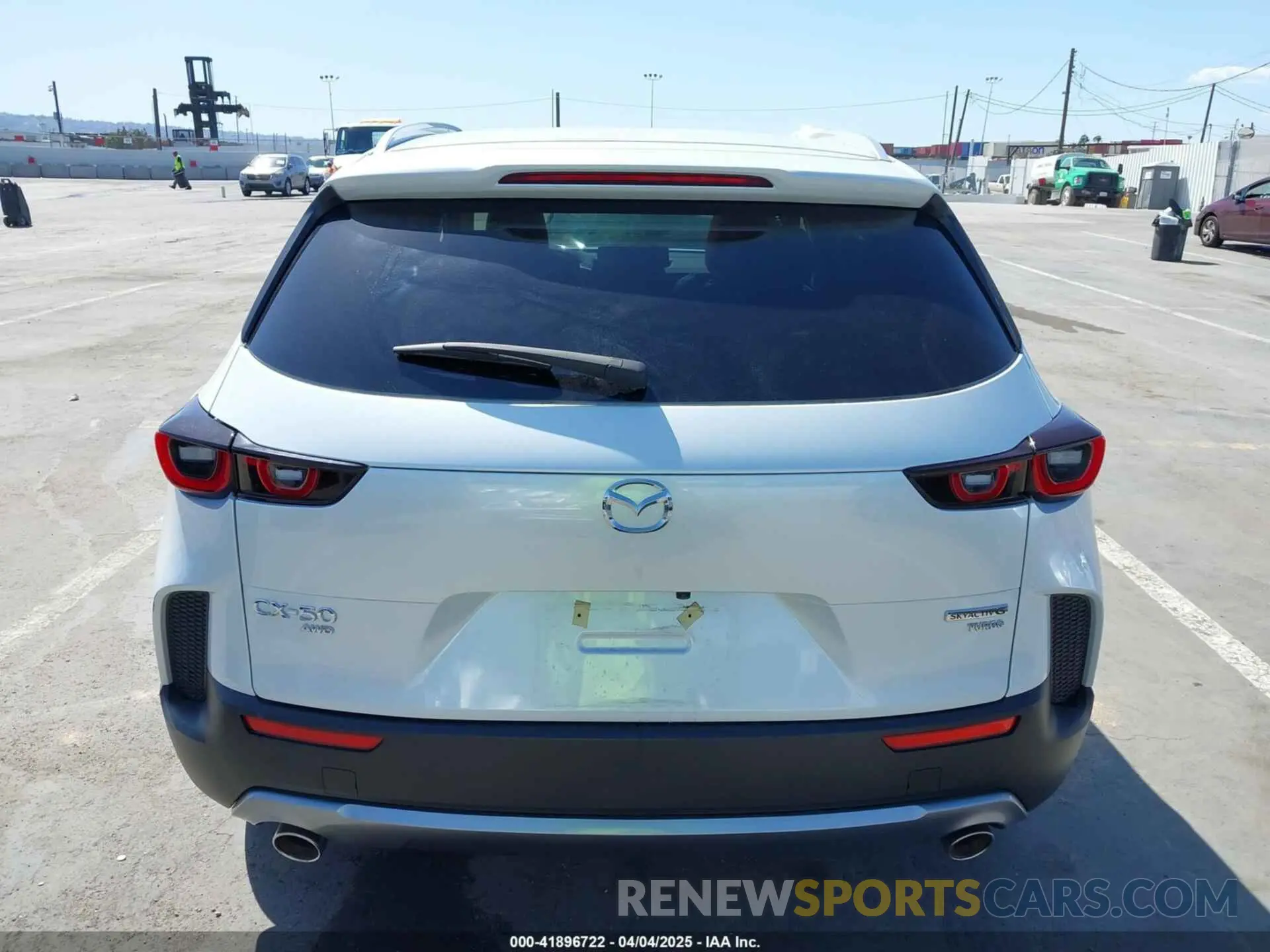 16 Фотография поврежденного автомобиля 7MMVABXY5RN205758 MAZDA CX-50 2024