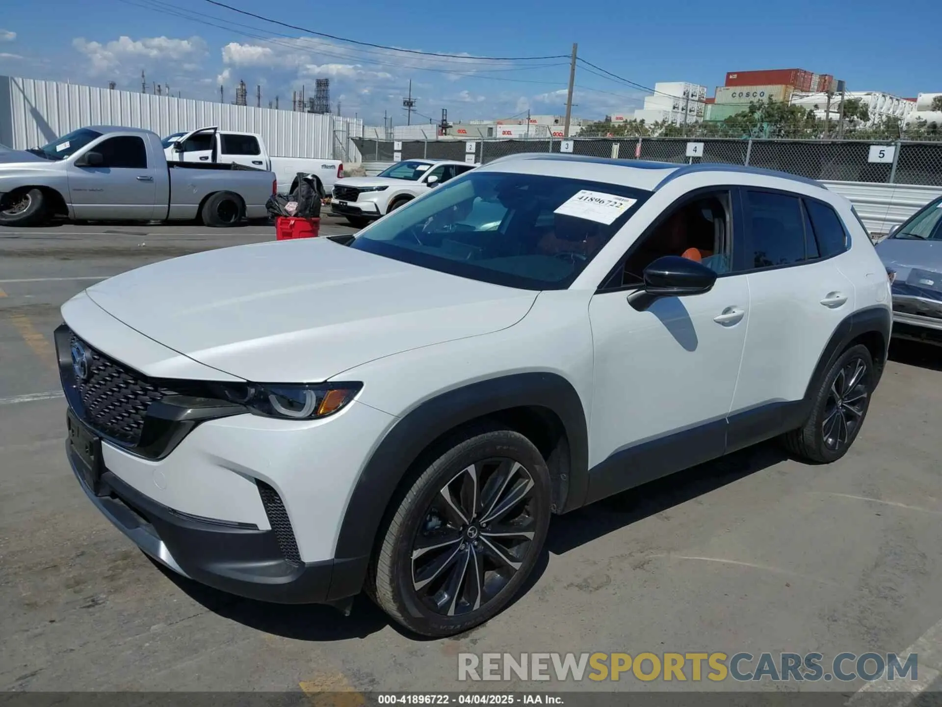 2 Фотография поврежденного автомобиля 7MMVABXY5RN205758 MAZDA CX-50 2024