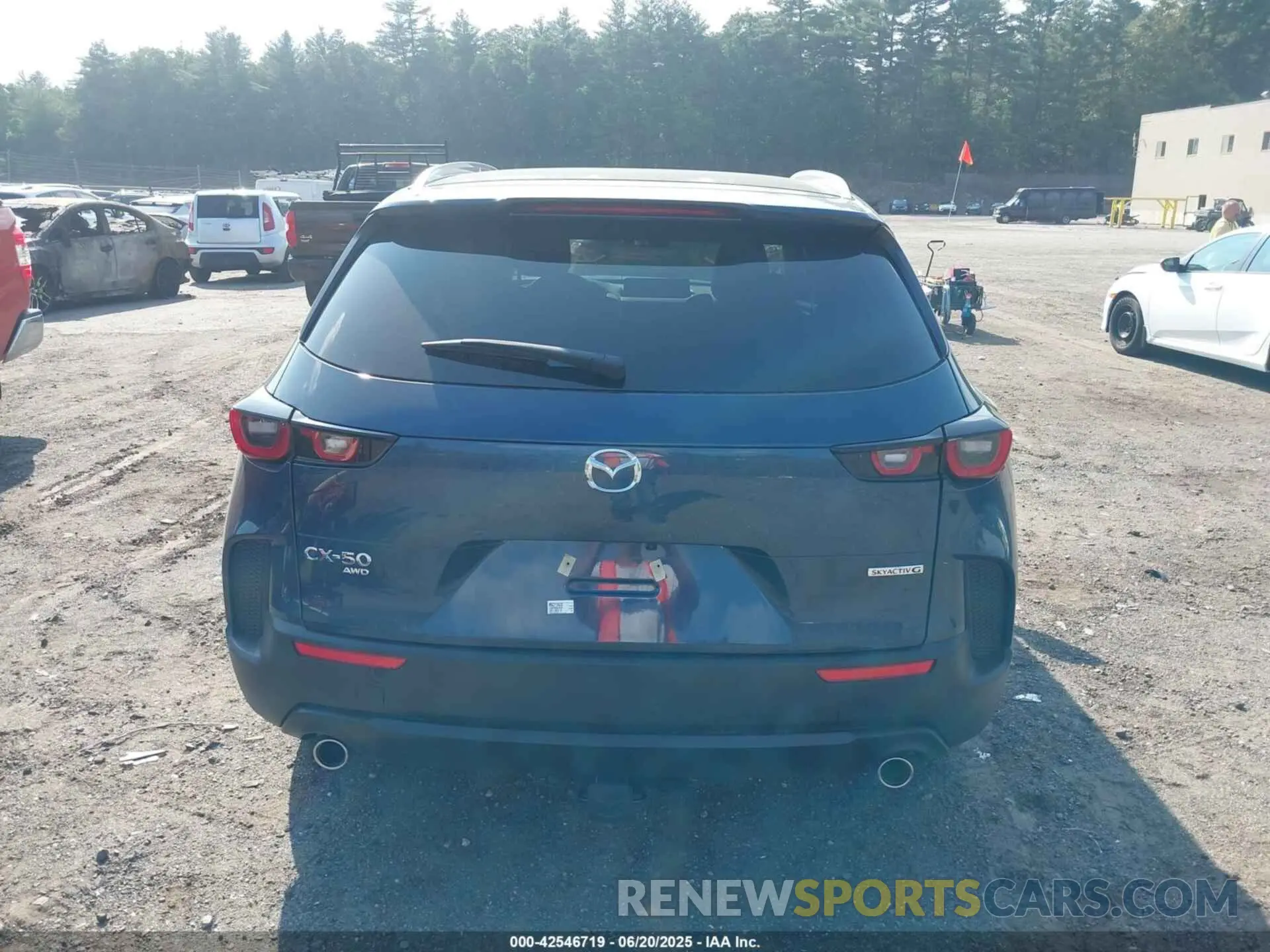 16 Photograph of a damaged car 7MMVABAM7SN337478 MAZDA CX-50 2025