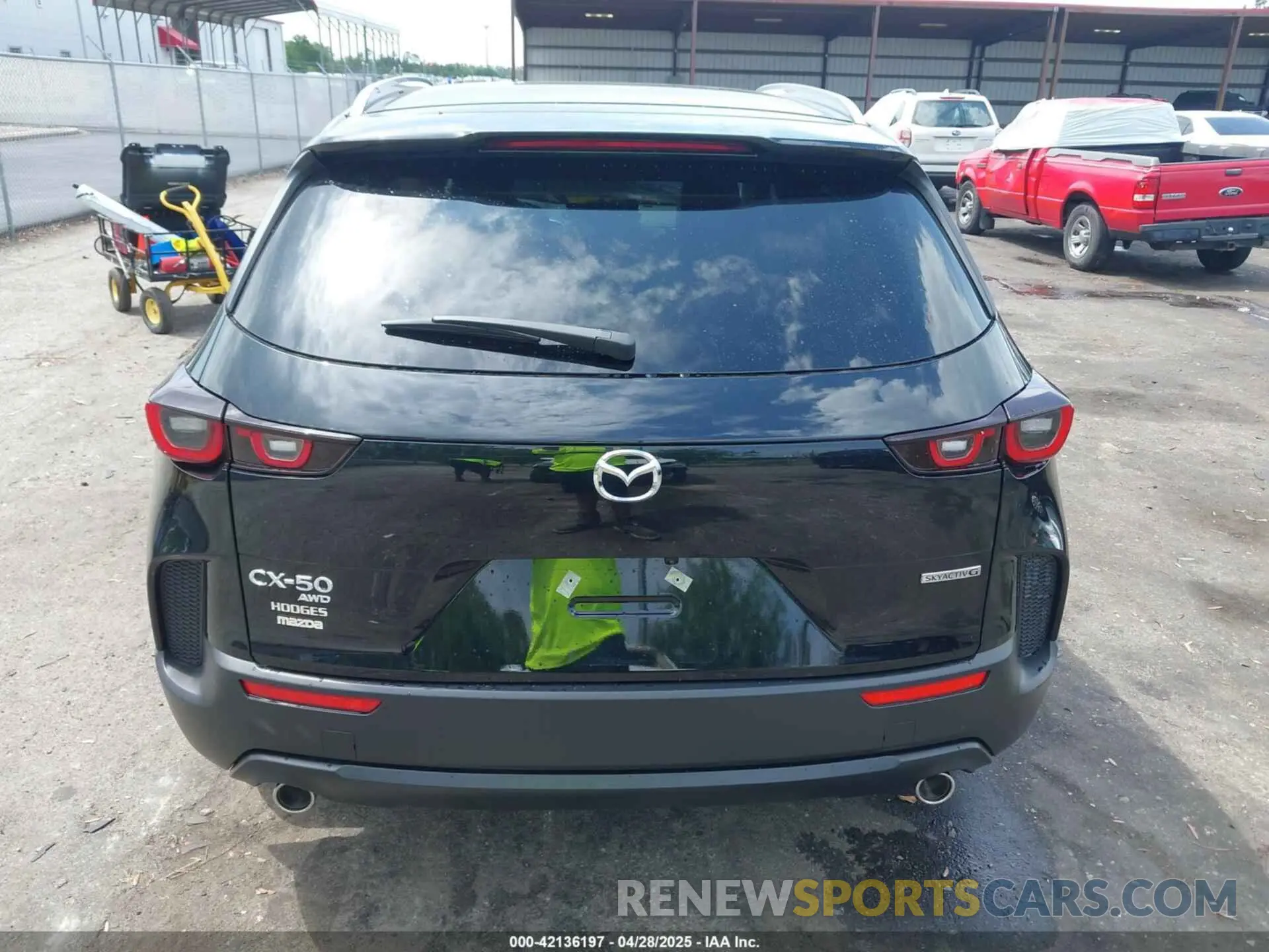 16 Фотография поврежденного автомобиля 7MMVABAMXSN326118 MAZDA CX-50 2025