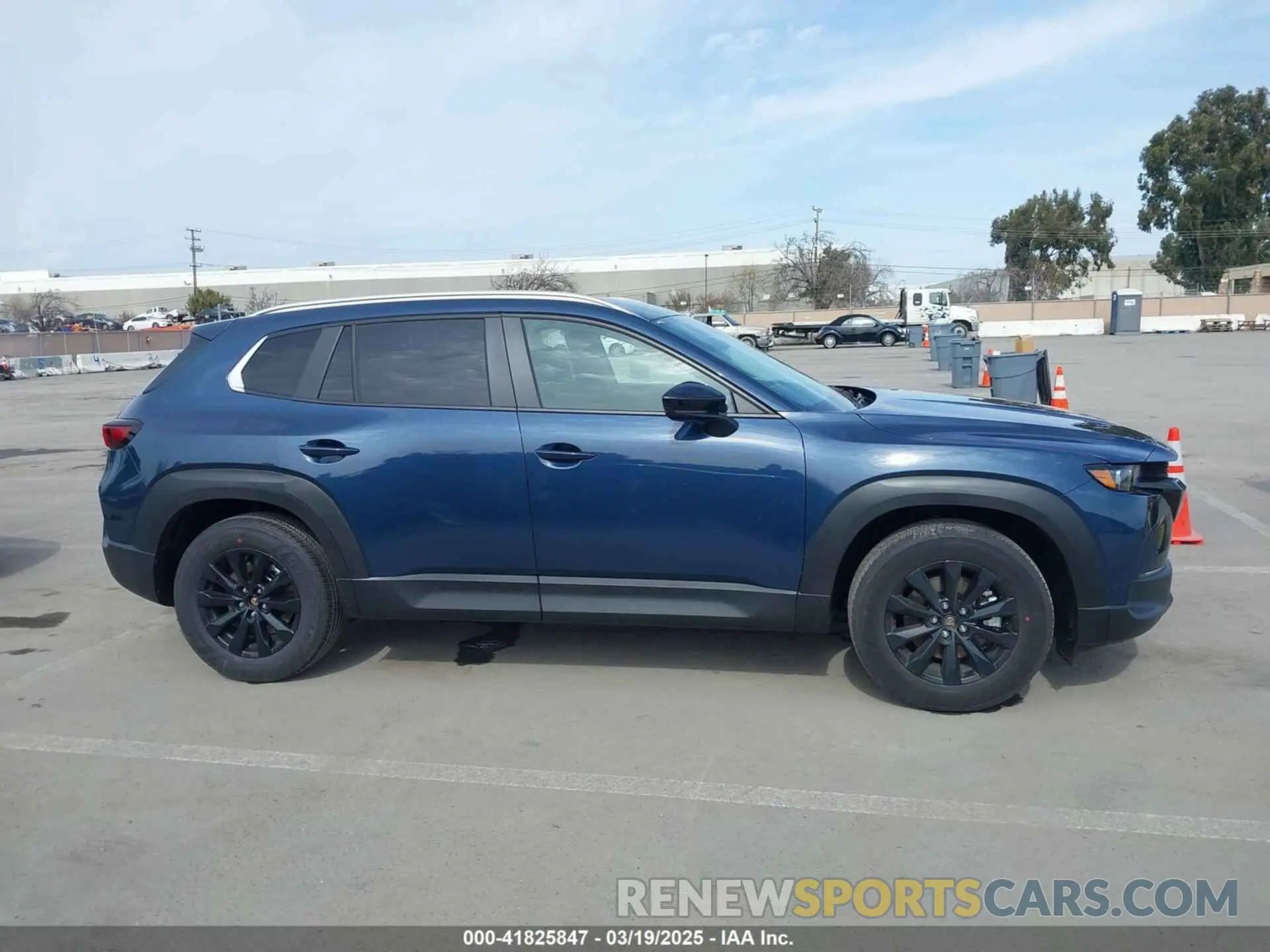 13 Фотография поврежденного автомобиля 7MMVABBM0SN344707 MAZDA CX-50 2025