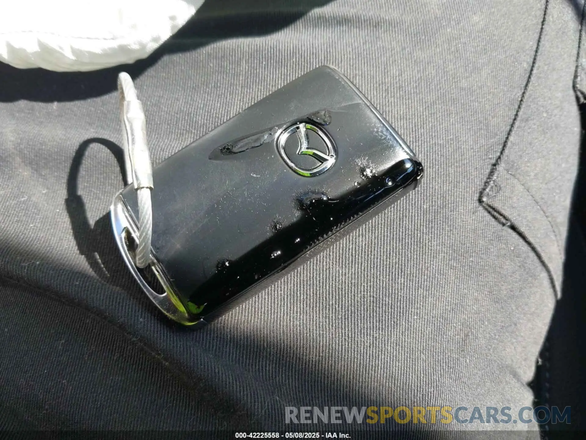 11 Photograph of a damaged car 7MMVABBM5SN305546 MAZDA CX-50 2025