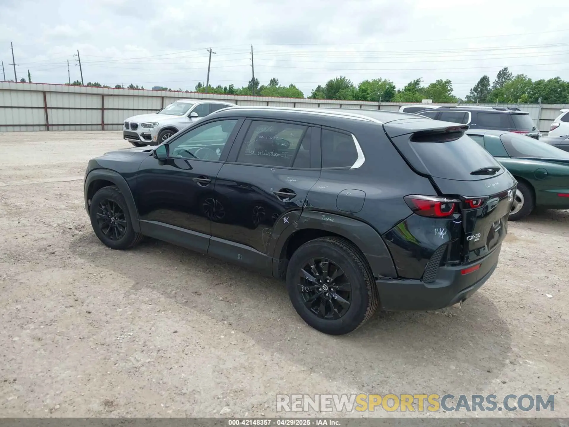 3 Photograph of a damaged car 7MMVABBM7SN341657 MAZDA CX-50 2025