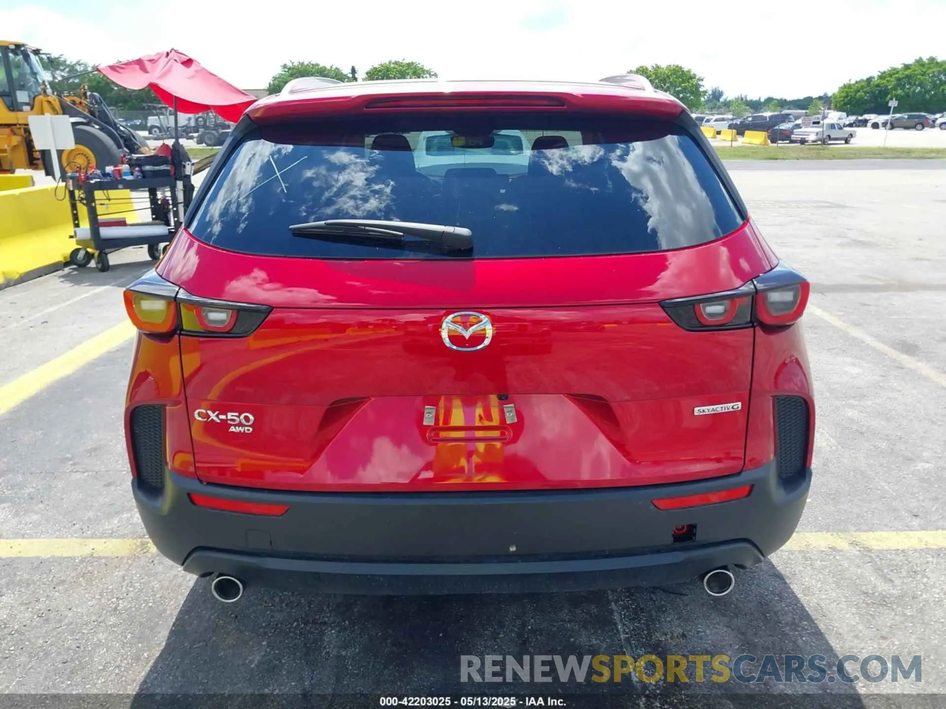 16 Photograph of a damaged car 7MMVABBM9SN332278 MAZDA CX-50 2025