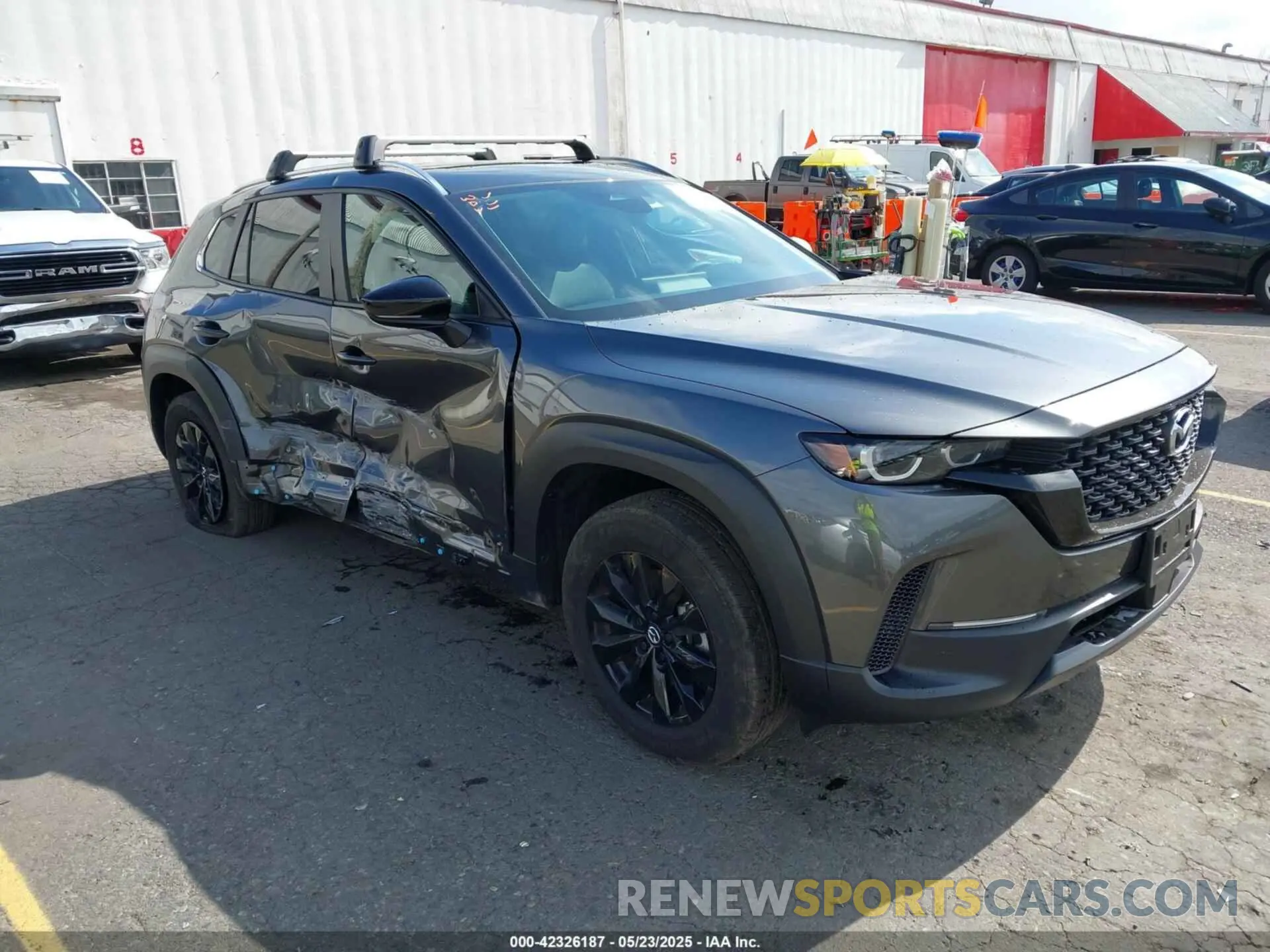 1 Photograph of a damaged car 7MMVABDM3SN313271 MAZDA CX-50 2025