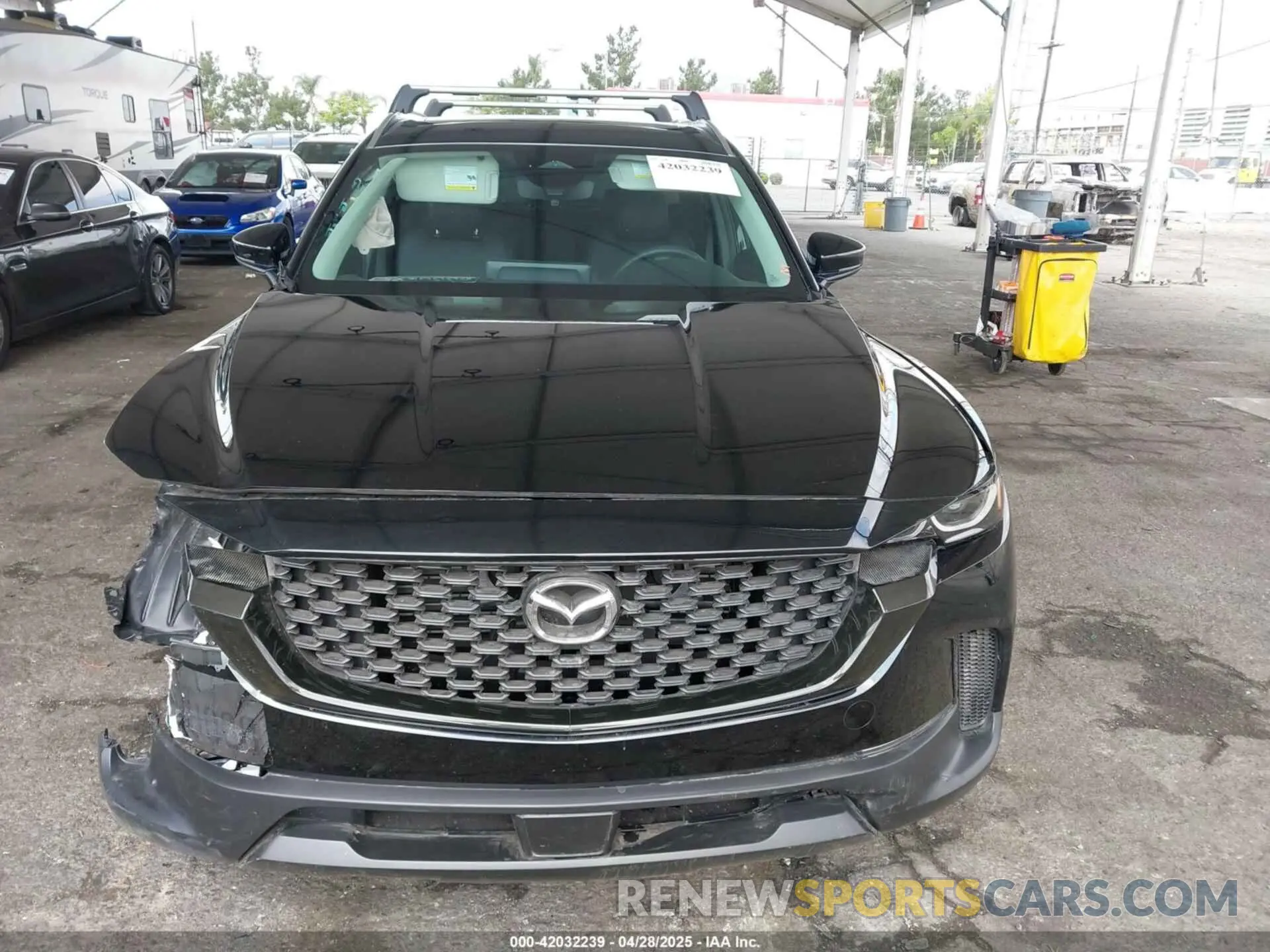 12 Фотография поврежденного автомобиля 7MMVABDM7SN316027 MAZDA CX-50 2025