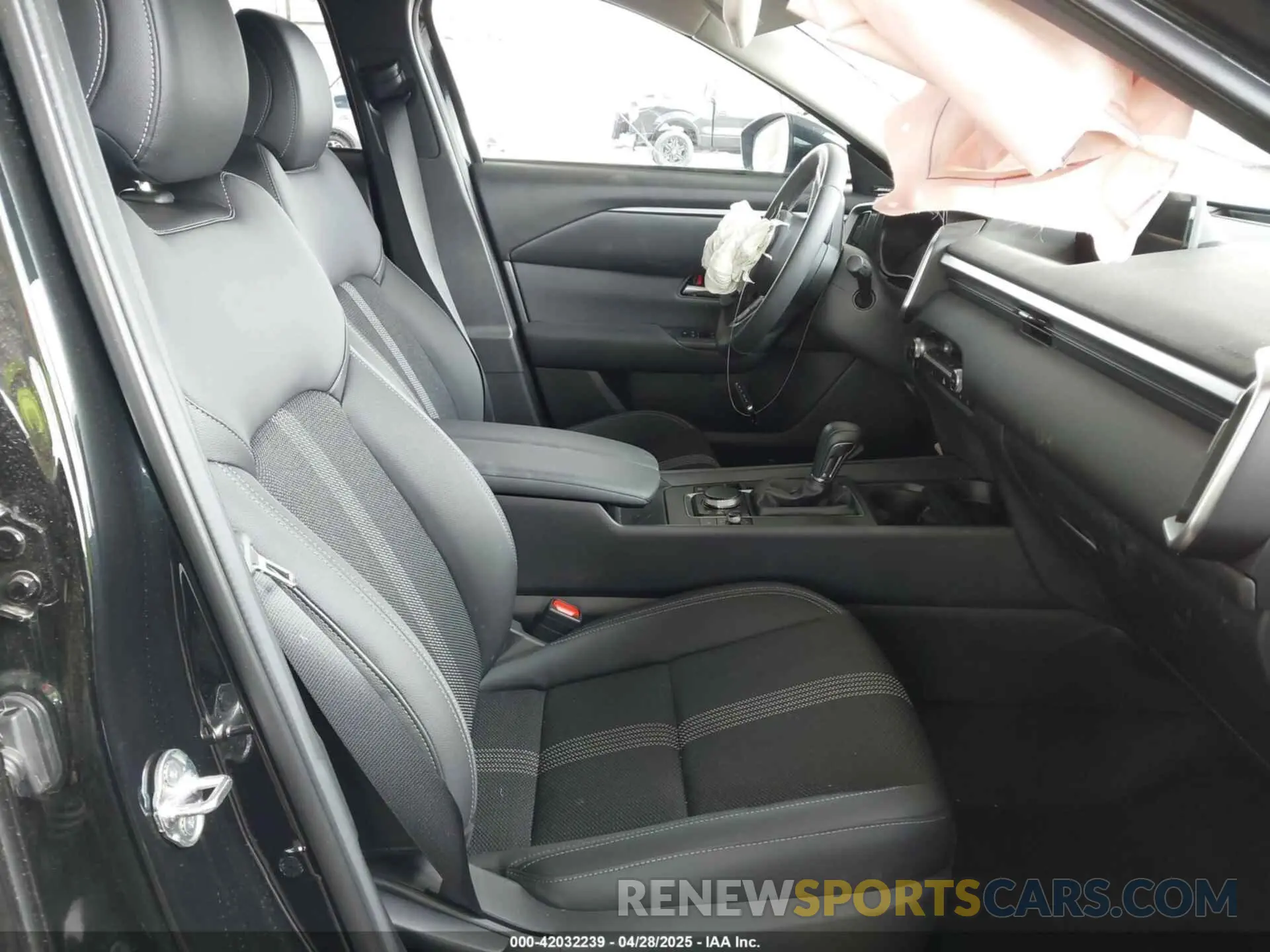 5 Фотография поврежденного автомобиля 7MMVABDM7SN316027 MAZDA CX-50 2025