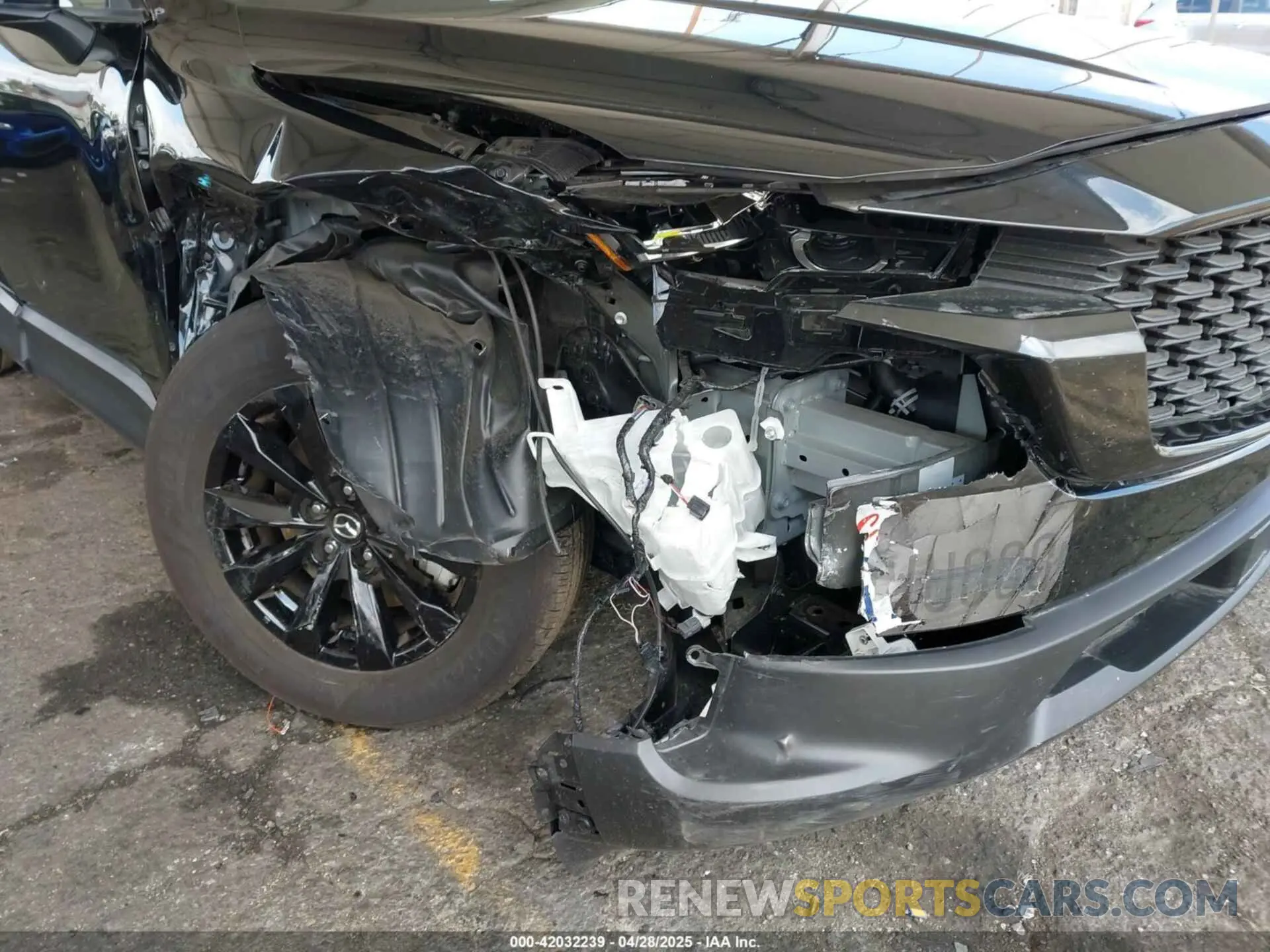 6 Фотография поврежденного автомобиля 7MMVABDM7SN316027 MAZDA CX-50 2025