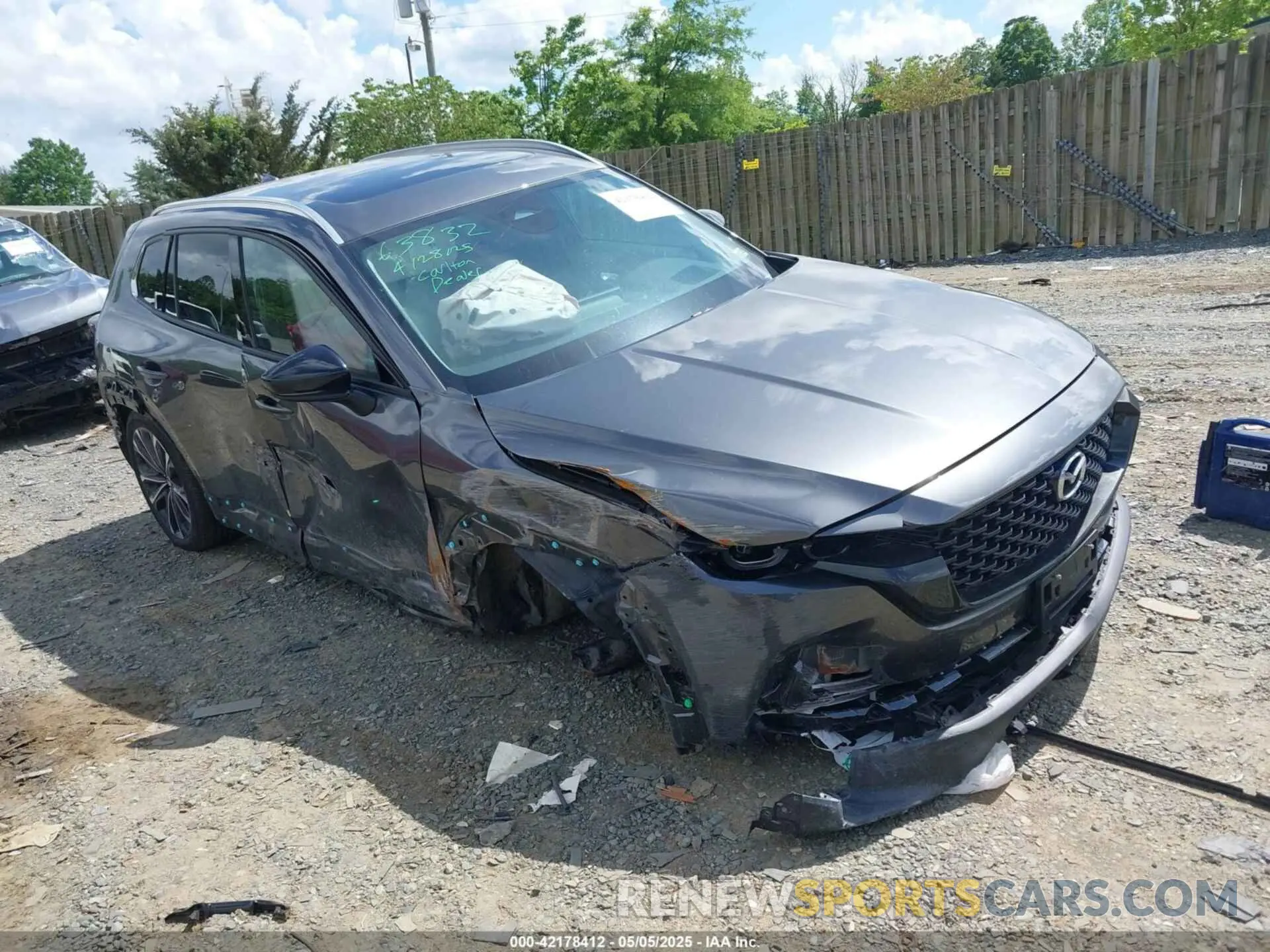 1 Фотография поврежденного автомобиля 7MMVABEM5SN318292 MAZDA CX-50 2025