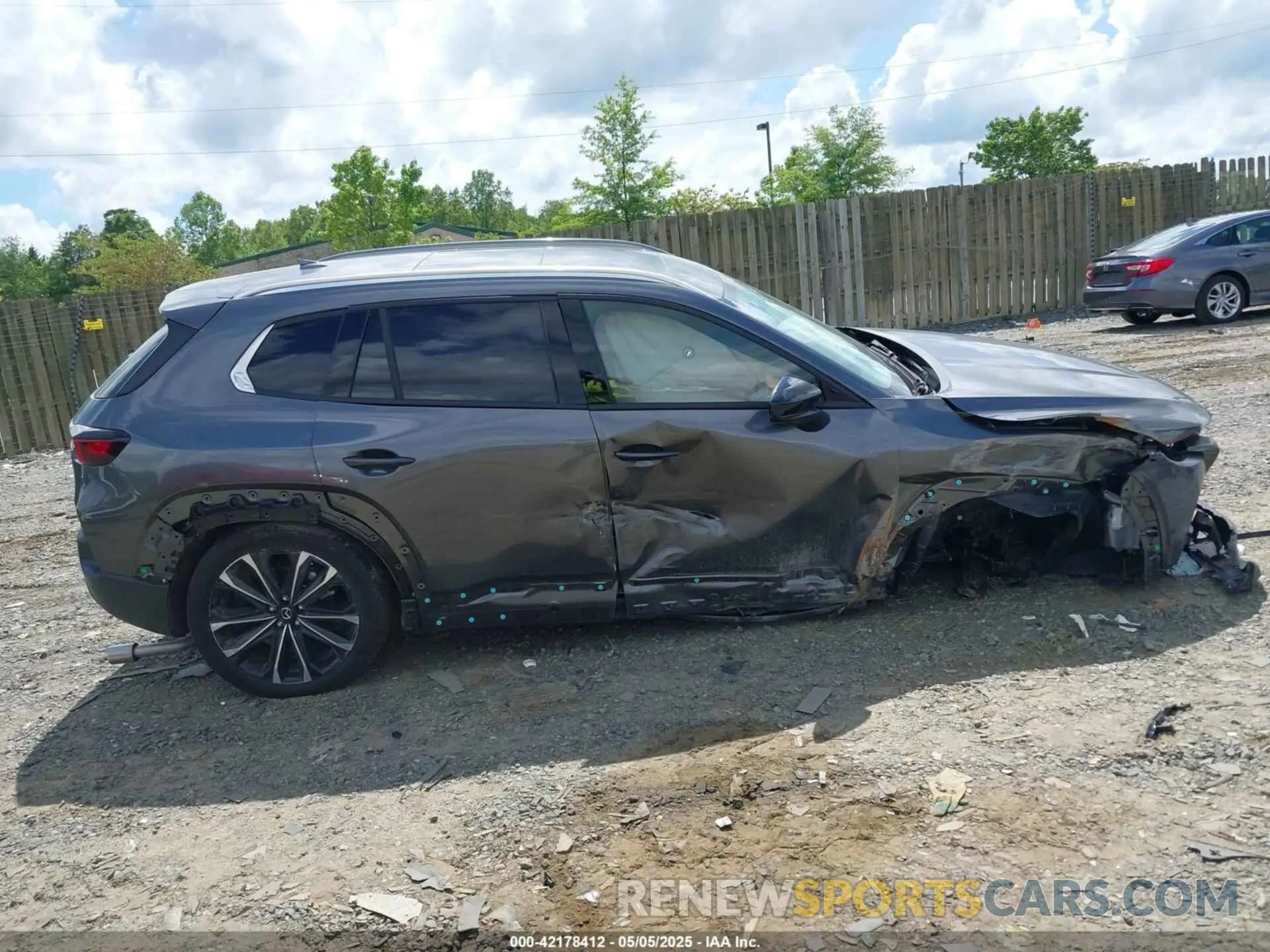 13 Фотография поврежденного автомобиля 7MMVABEM5SN318292 MAZDA CX-50 2025