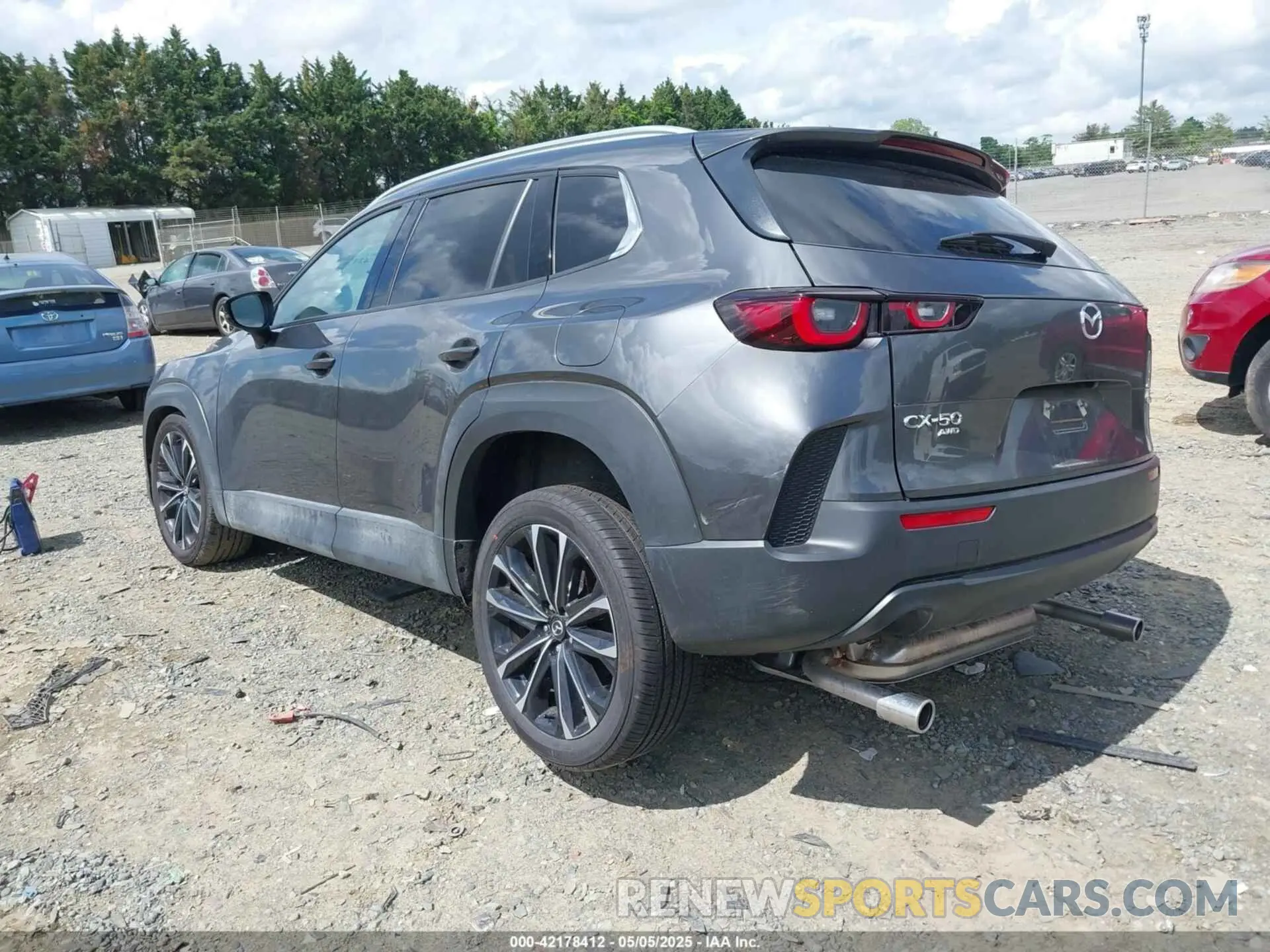 3 Фотография поврежденного автомобиля 7MMVABEM5SN318292 MAZDA CX-50 2025