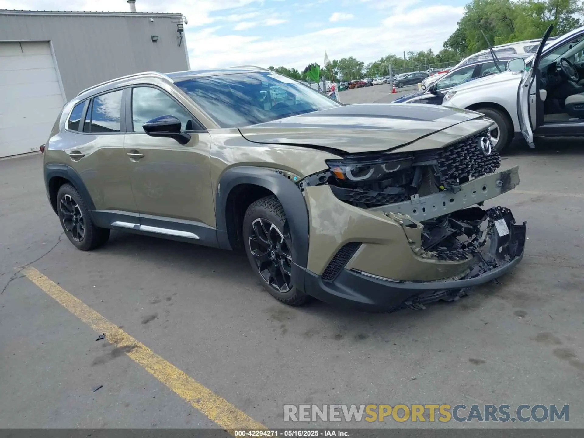 1 Photograph of a damaged car 7MMVABXY1SN329306 MAZDA CX-50 2025