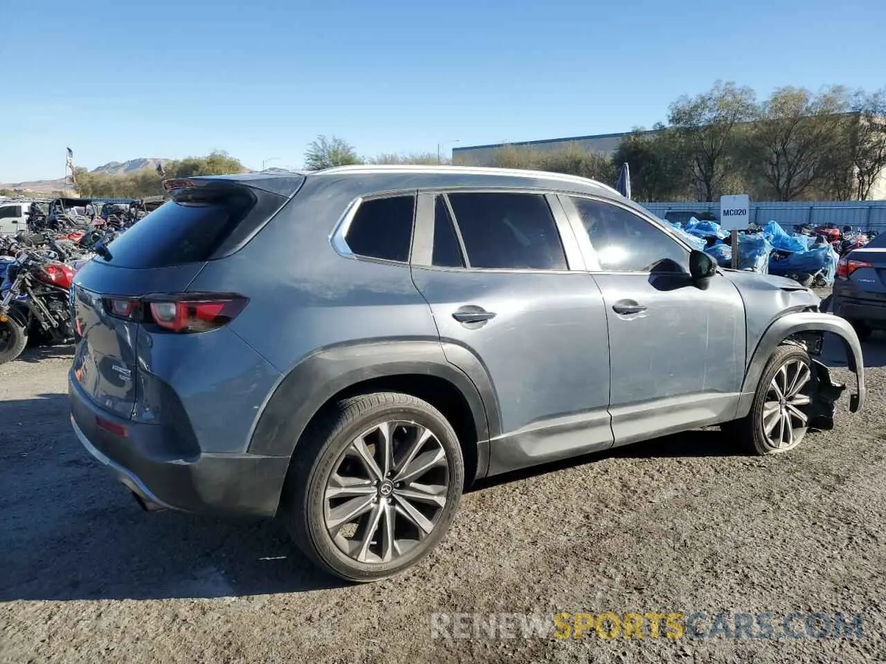 3 Photograph of a damaged car 7MMVABXY1PN139996 MAZDA CX-50 BASE 2023