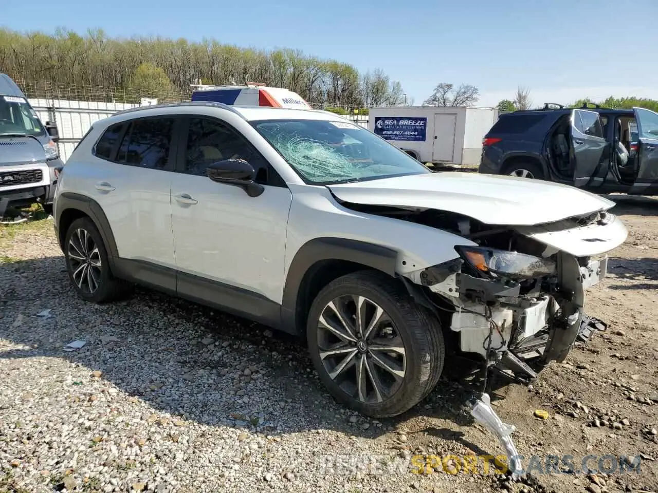 4 Photograph of a damaged car 7MMVABXY3PN146366 MAZDA CX-50 BASE 2023