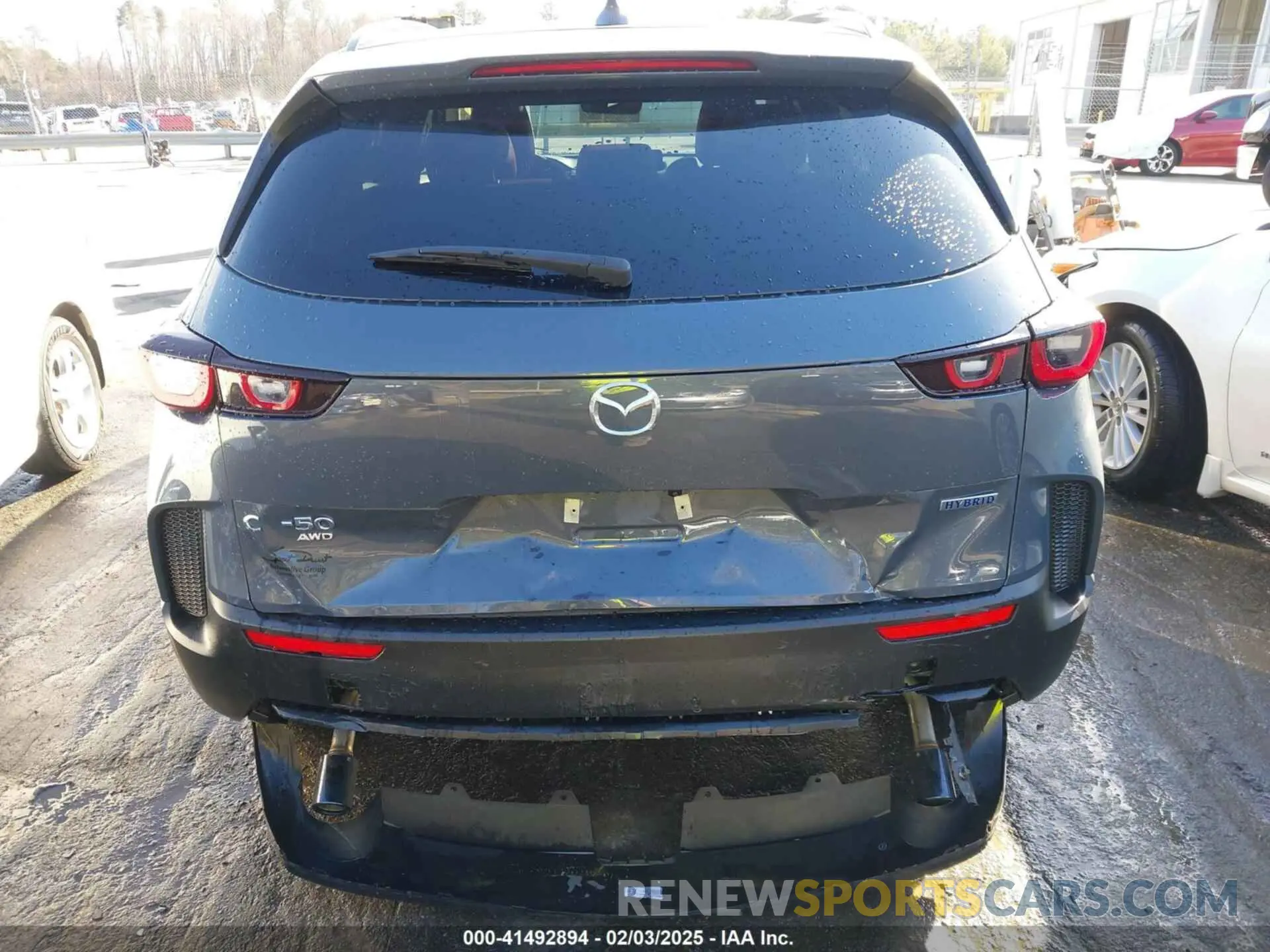 16 Photograph of a damaged car 7MMVAADW6SN102576 MAZDA CX-50 HYBRID 2025