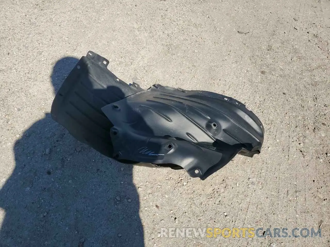 13 Photograph of a damaged car 7MMVABCM6PN145781 MAZDA CX-50 PREF 2023