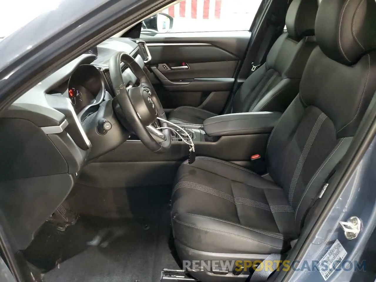 7 Фотография поврежденного автомобиля 7MMVABCM8PN107890 MAZDA CX-50 PREF 2023