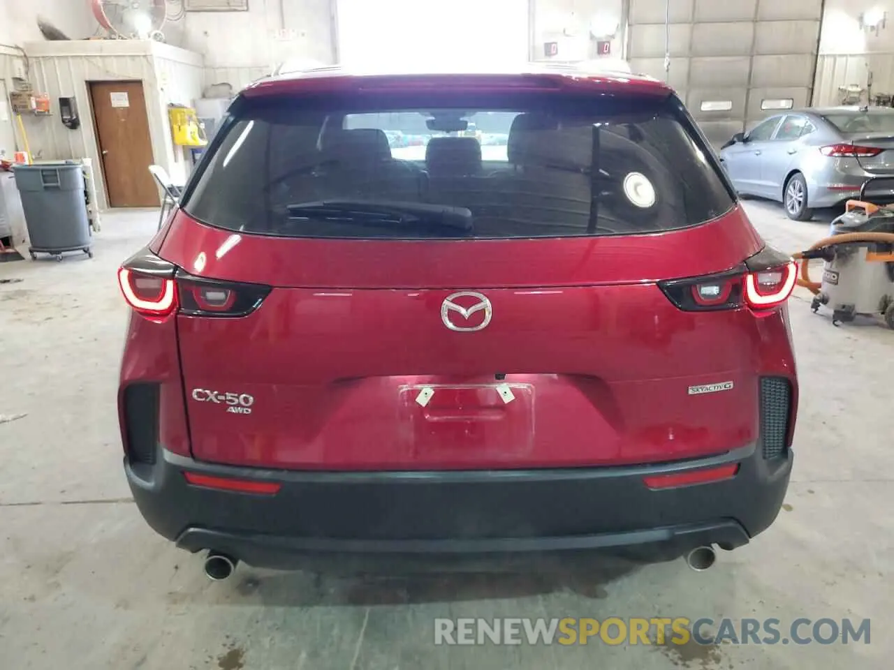 6 Фотография поврежденного автомобиля 7MMVABBM1RN197212 MAZDA CX-50 PREF 2024