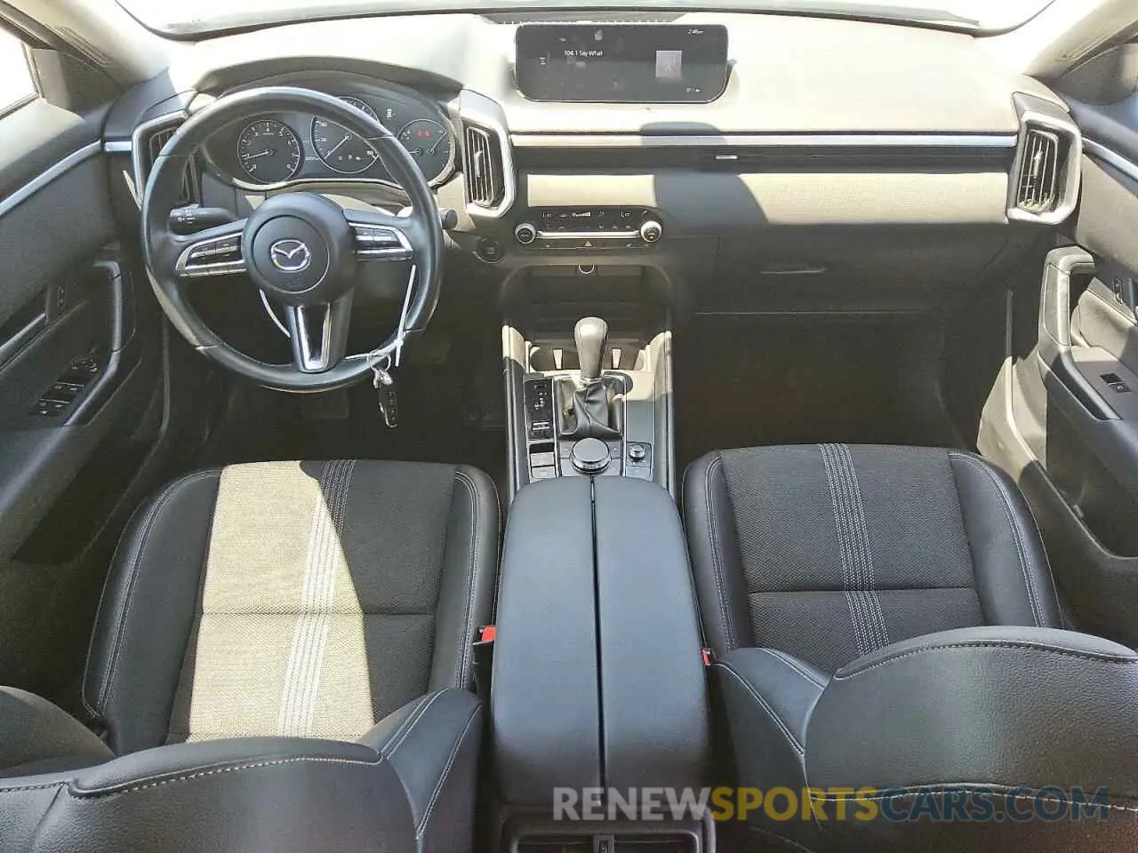 8 Photograph of a damaged car 7MMVABBM5RN165377 MAZDA CX-50 PREF 2024