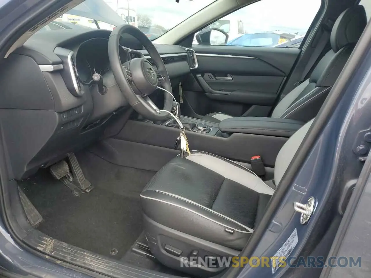 7 Фотография поврежденного автомобиля 7MMVABBM4SN338456 MAZDA CX-50 PREF 2025