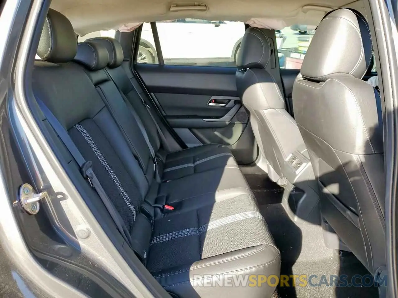 11 Фотография поврежденного автомобиля 7MMVABBMXSN329678 MAZDA CX-50 PREF 2025
