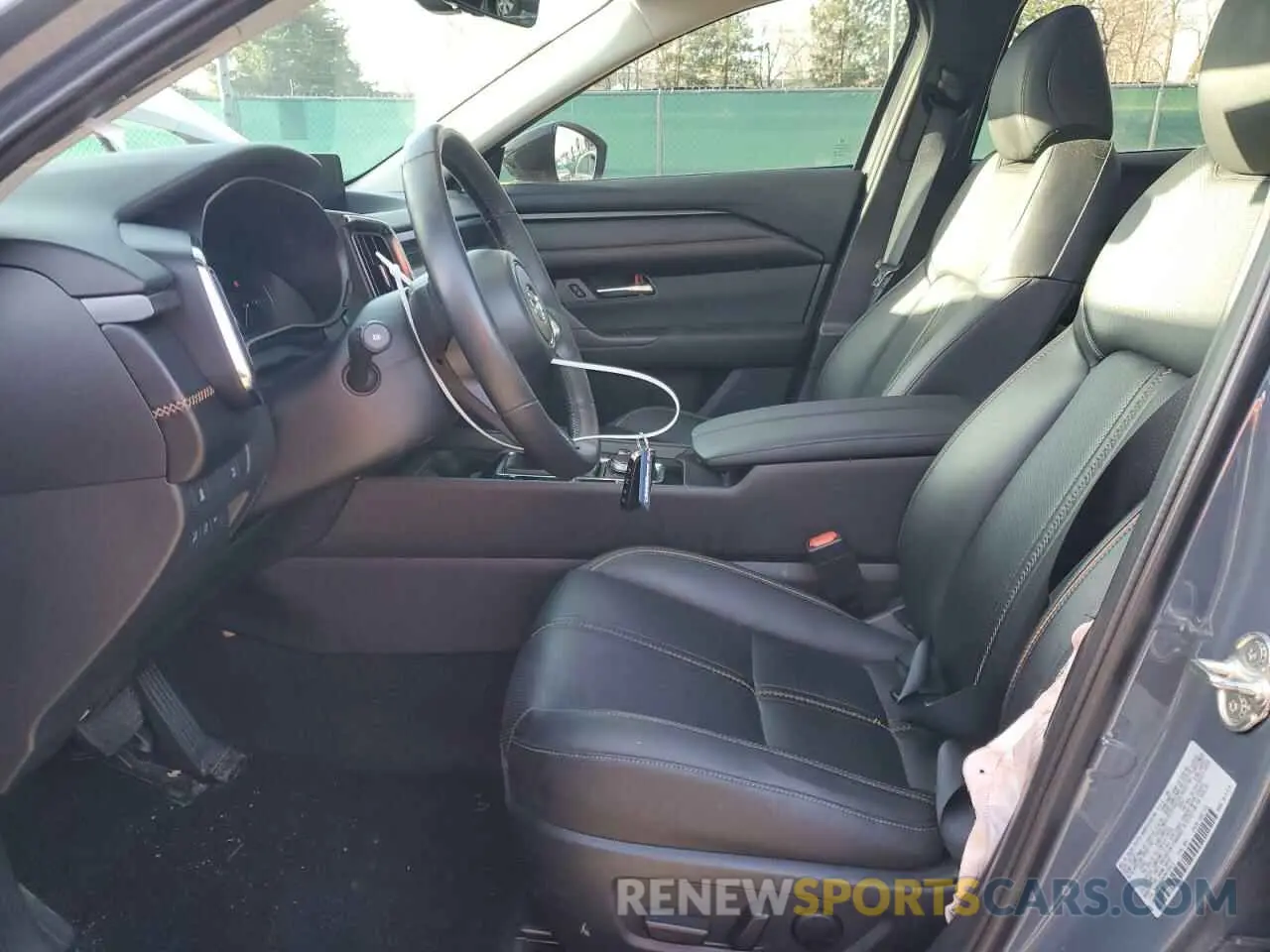 7 Фотография поврежденного автомобиля 7MMVABEM4PN105616 MAZDA CX-50 PREM 2023