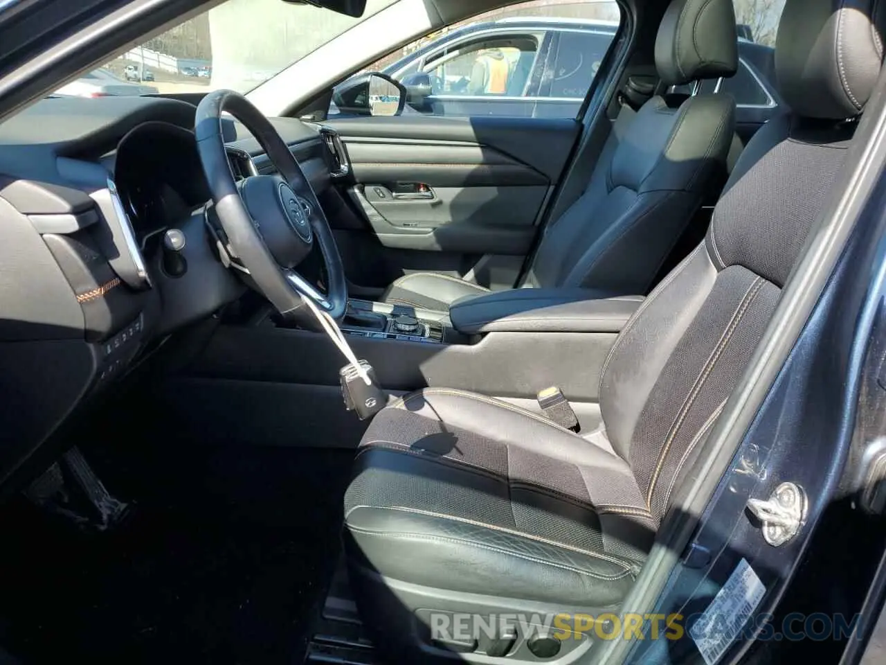 7 Фотография поврежденного автомобиля 7MMVABEY1PN125180 MAZDA CX-50 PREM 2023