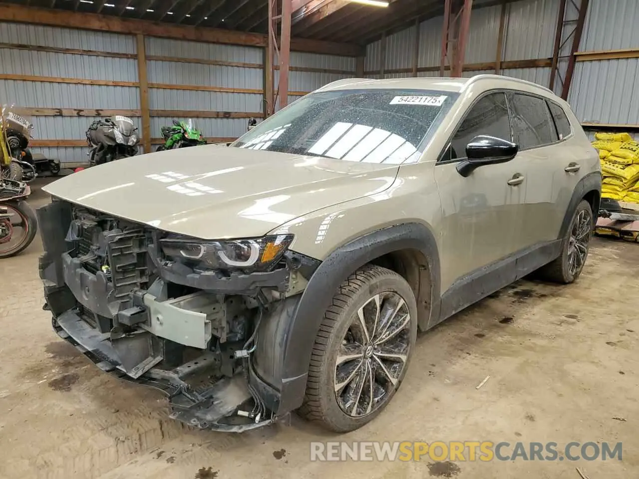 1 Photograph of a damaged car 7MMVABDM9RN158008 MAZDA CX-50 PREM 2024