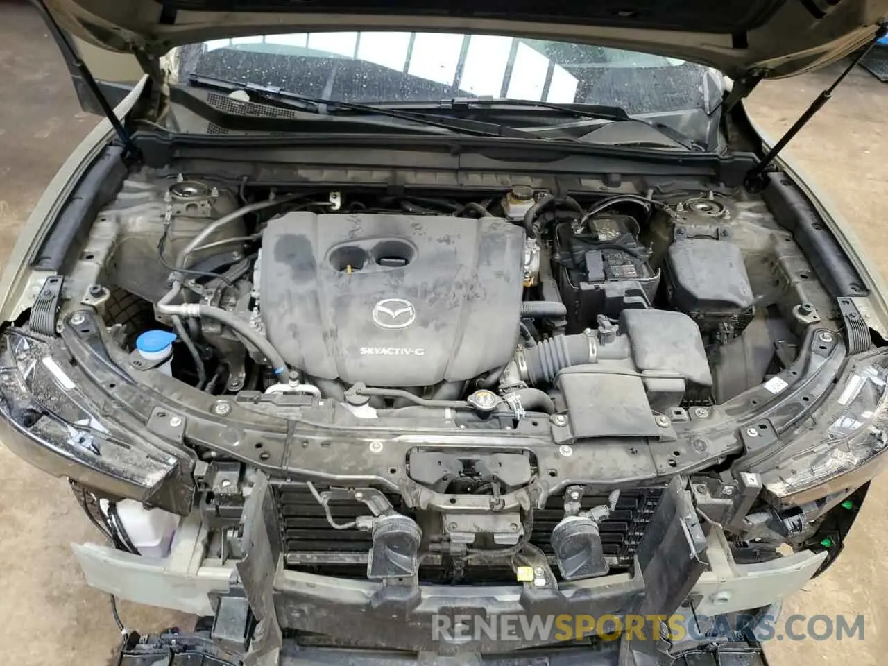 12 Photograph of a damaged car 7MMVABDM9RN158008 MAZDA CX-50 PREM 2024