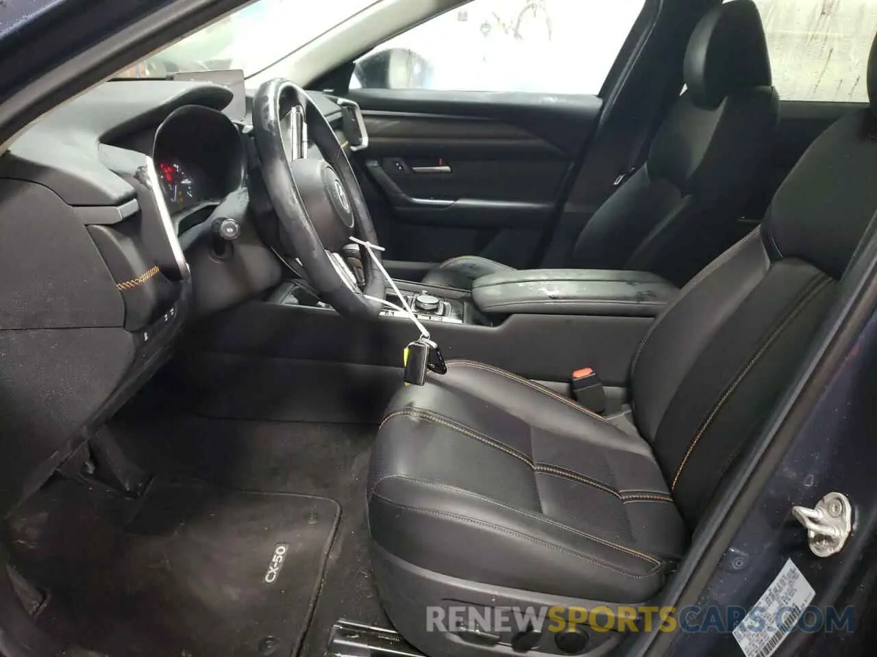 7 Photograph of a damaged car 7MMVABDY0RN174004 MAZDA CX-50 PREM 2024