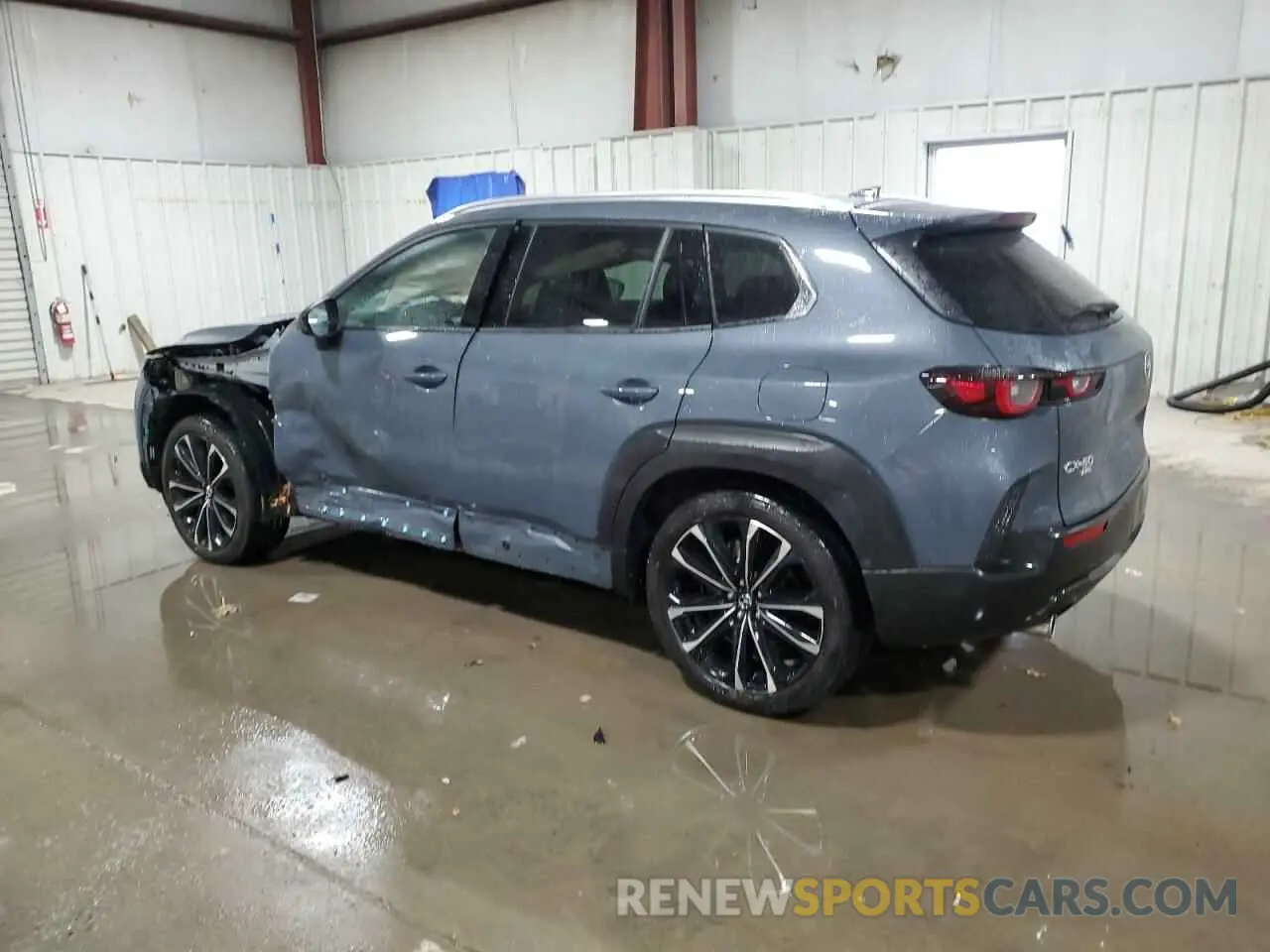 2 Фотография поврежденного автомобиля 7MMVABEM8RN183352 MAZDA CX-50 PREM 2024