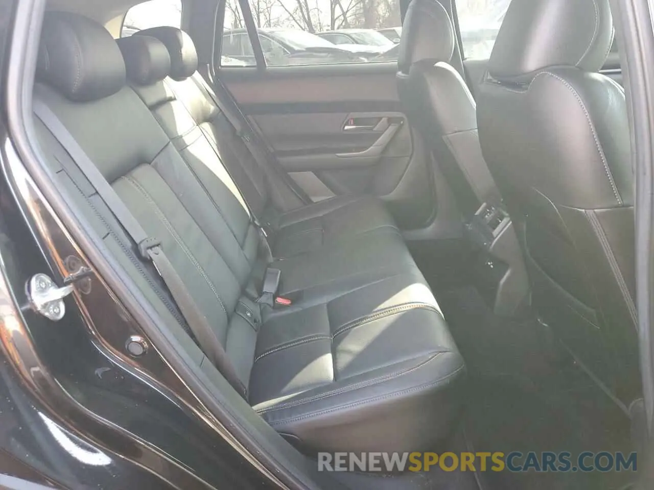 11 Photograph of a damaged car 7MMVABEY1RN170011 MAZDA CX-50 PREM 2024