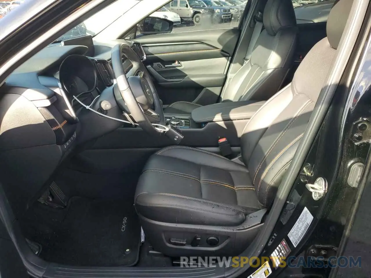 7 Photograph of a damaged car 7MMVABEY1RN170011 MAZDA CX-50 PREM 2024