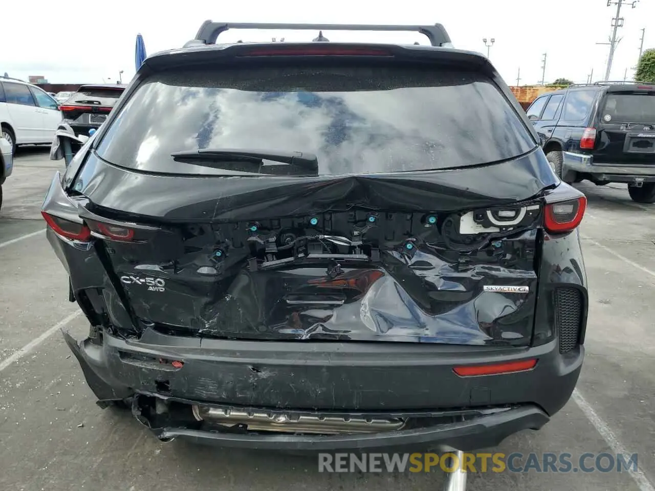 6 Фотография поврежденного автомобиля 7MMVABDM4SN355108 MAZDA CX-50 PREM 2025