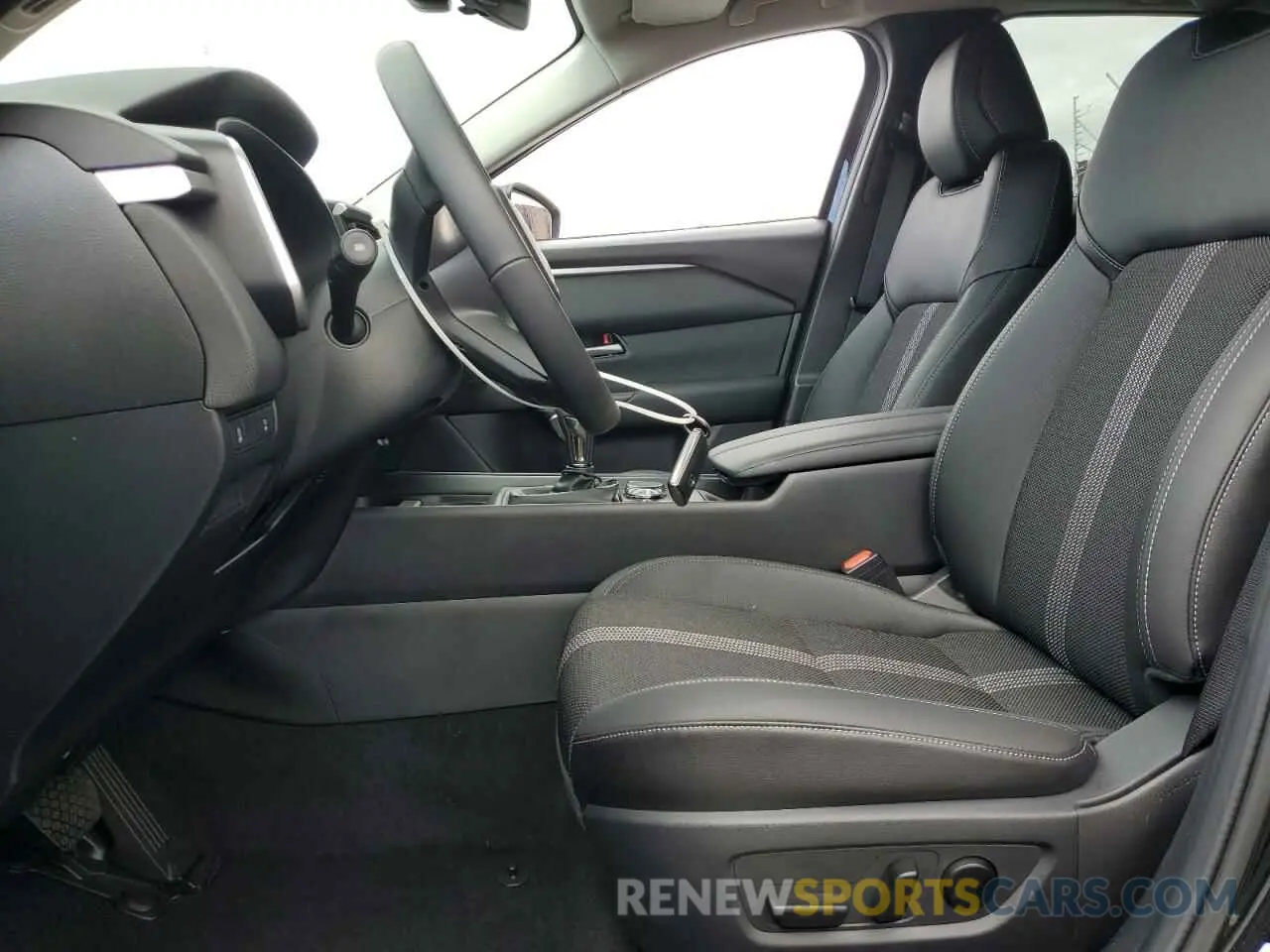 7 Фотография поврежденного автомобиля 7MMVABDM4SN355108 MAZDA CX-50 PREM 2025