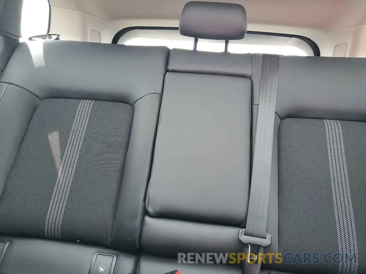 10 Photograph of a damaged car 7MMVABDM7SN306484 MAZDA CX-50 PREM 2025