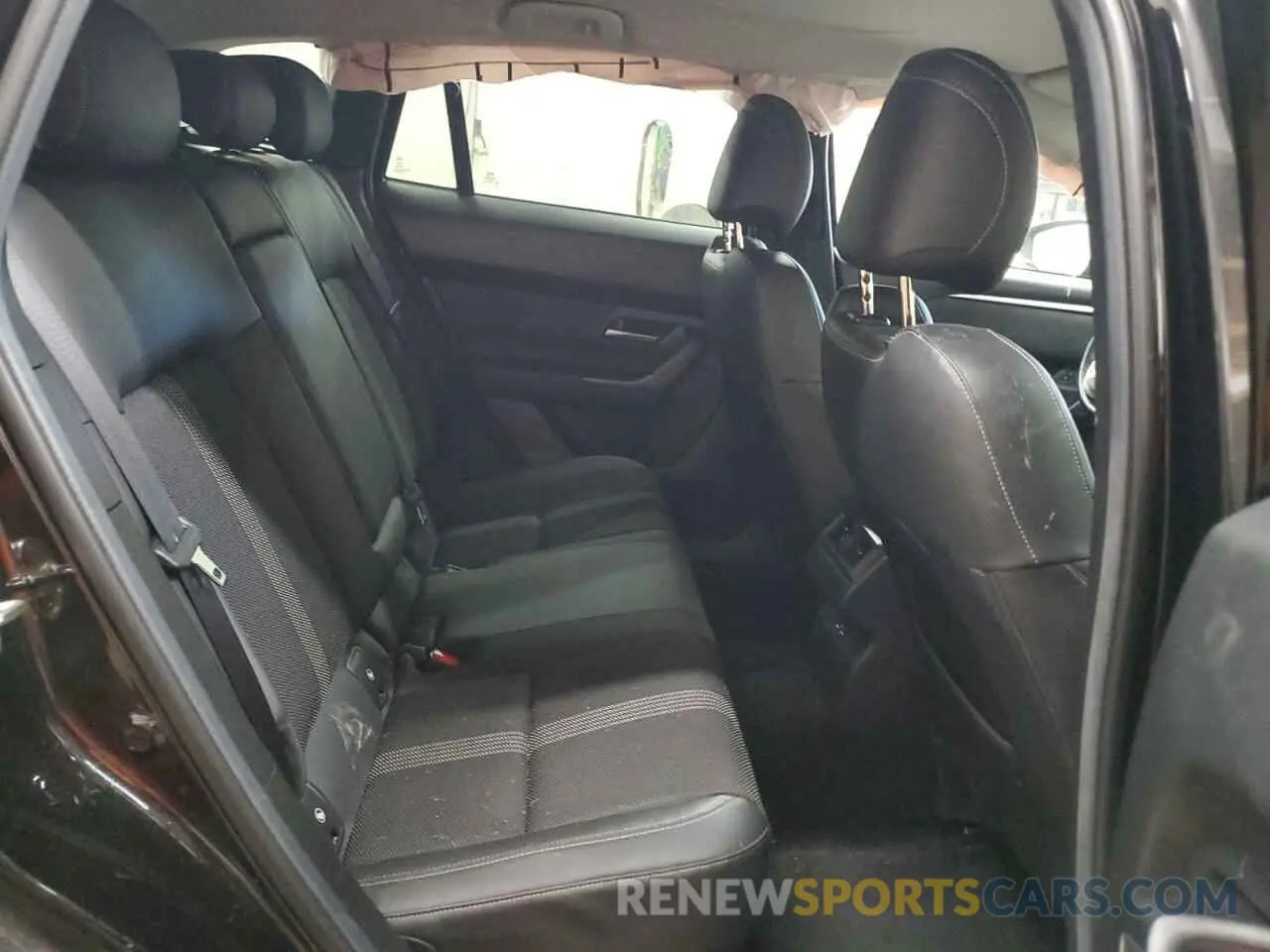 12 Photograph of a damaged car 7MMVABAMXRN169653 MAZDA CX-50 SELE 2024