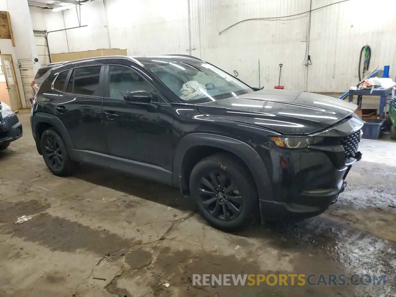 4 Photograph of a damaged car 7MMVABAMXRN169653 MAZDA CX-50 SELE 2024