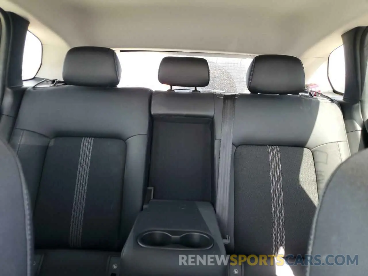 10 Фотография поврежденного автомобиля 7MMVABAMXRN197744 MAZDA CX-50 SELE 2024