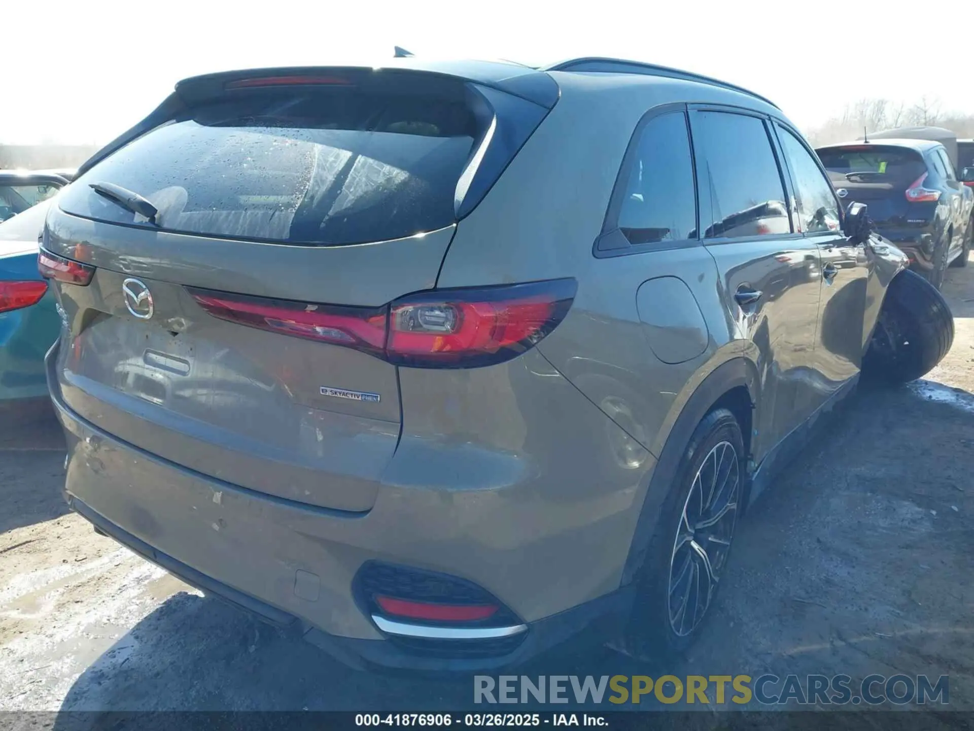4 Фотография поврежденного автомобиля JM3KJDHAXS1108656 MAZDA CX-70 PHEV 2025