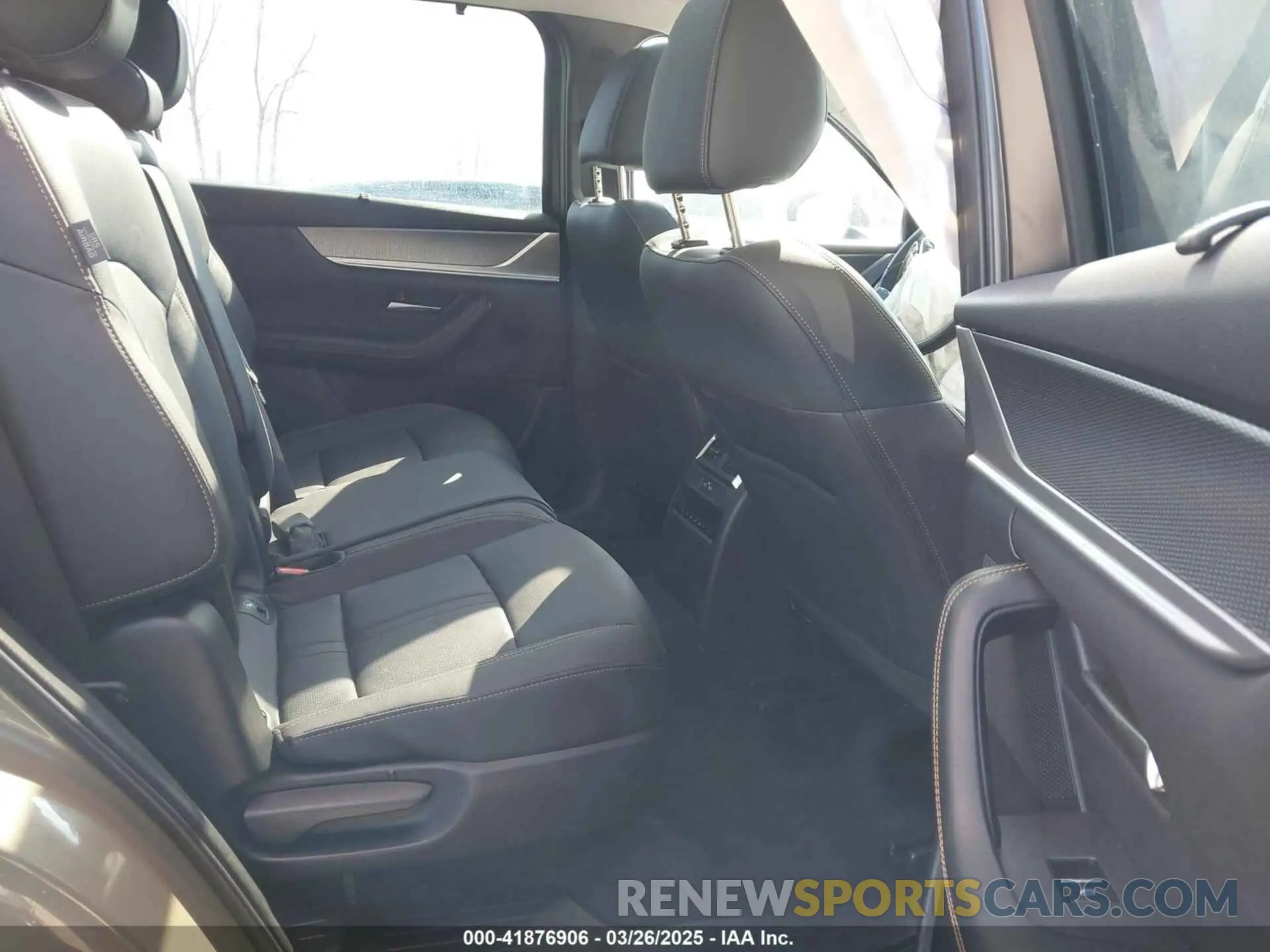 8 Фотография поврежденного автомобиля JM3KJDHAXS1108656 MAZDA CX-70 PHEV 2025
