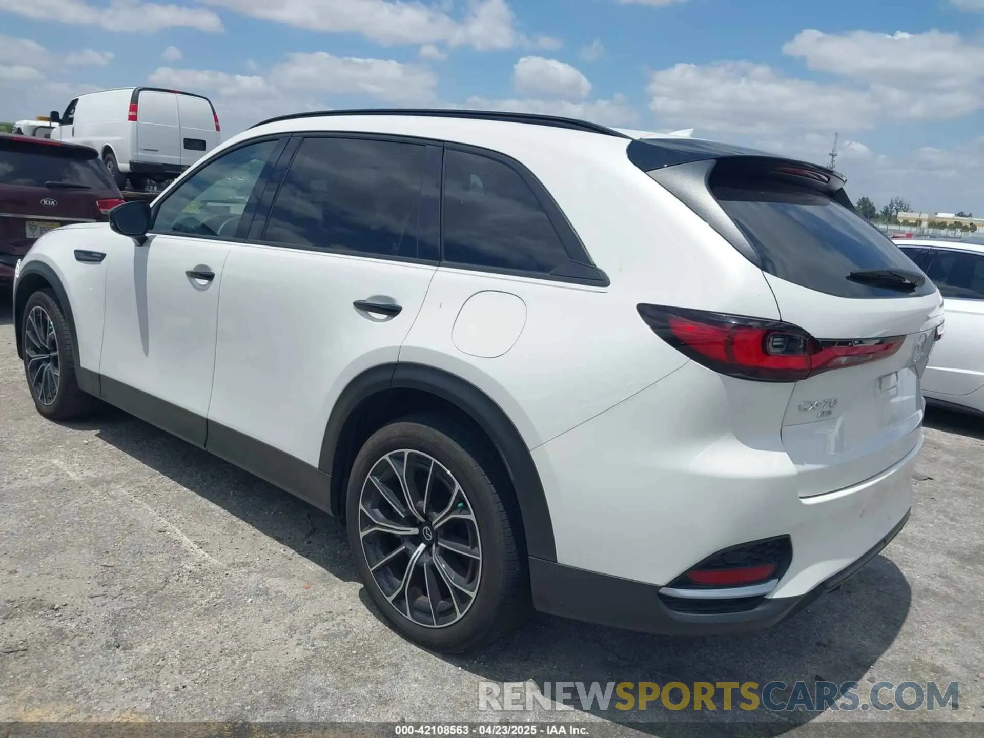 3 Photograph of a damaged car JM3KJEHASS1103427 MAZDA CX-70 PHEV 2025