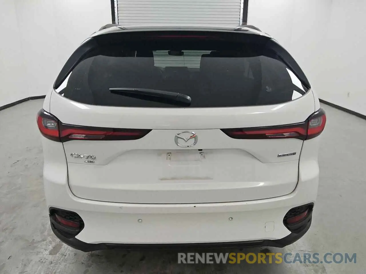 6 Photograph of a damaged car JM3KJBHD2S1115616 MAZDA CX-70 PREF 2025
