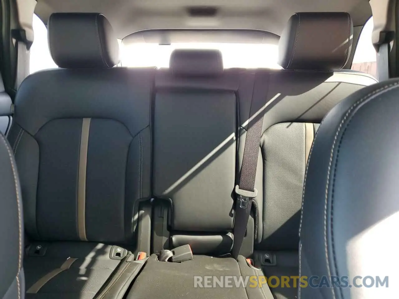 10 Фотография поврежденного автомобиля JM3KJDHC4S1122585 MAZDA CX-70 PREM 2025