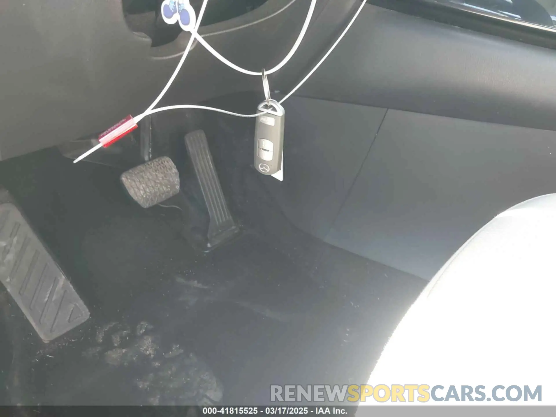 11 Фотография поврежденного автомобиля JM3TCABY7K0313750 MAZDA CX-9 2019