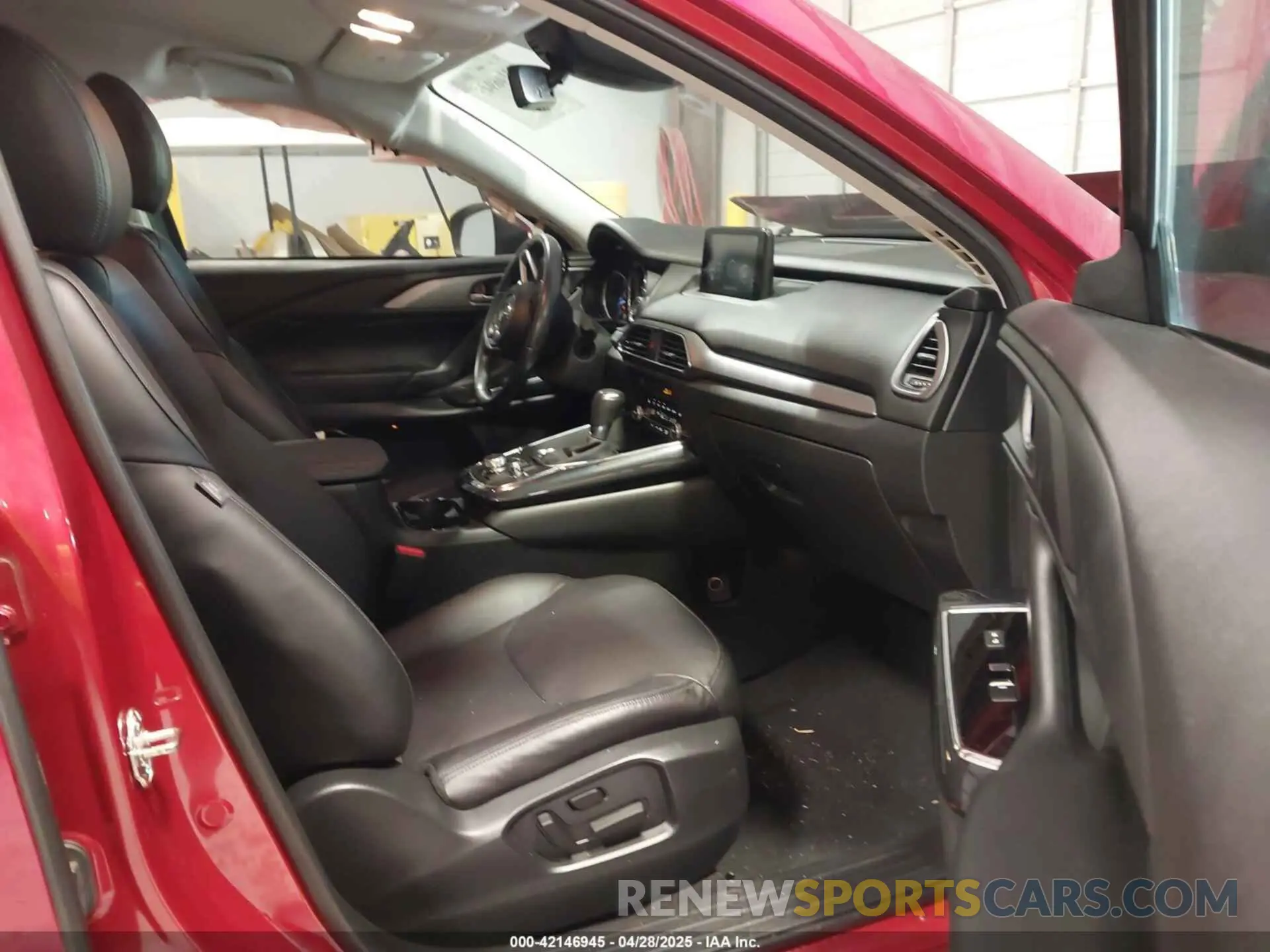 5 Photograph of a damaged car JM3TCACY1K0331904 MAZDA CX-9 2019
