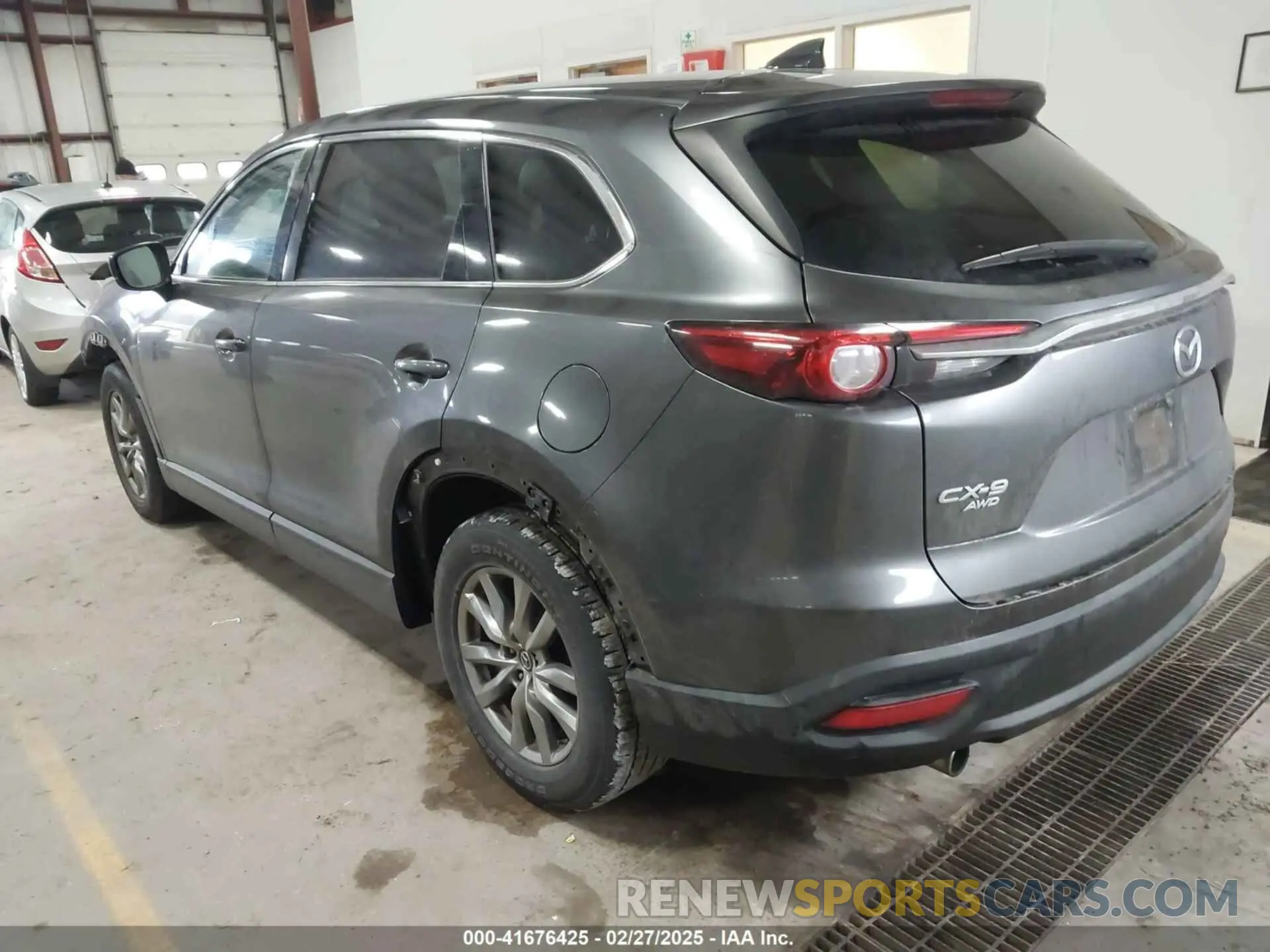 3 Photograph of a damaged car JM3TCBCY3K0305147 MAZDA CX-9 2019
