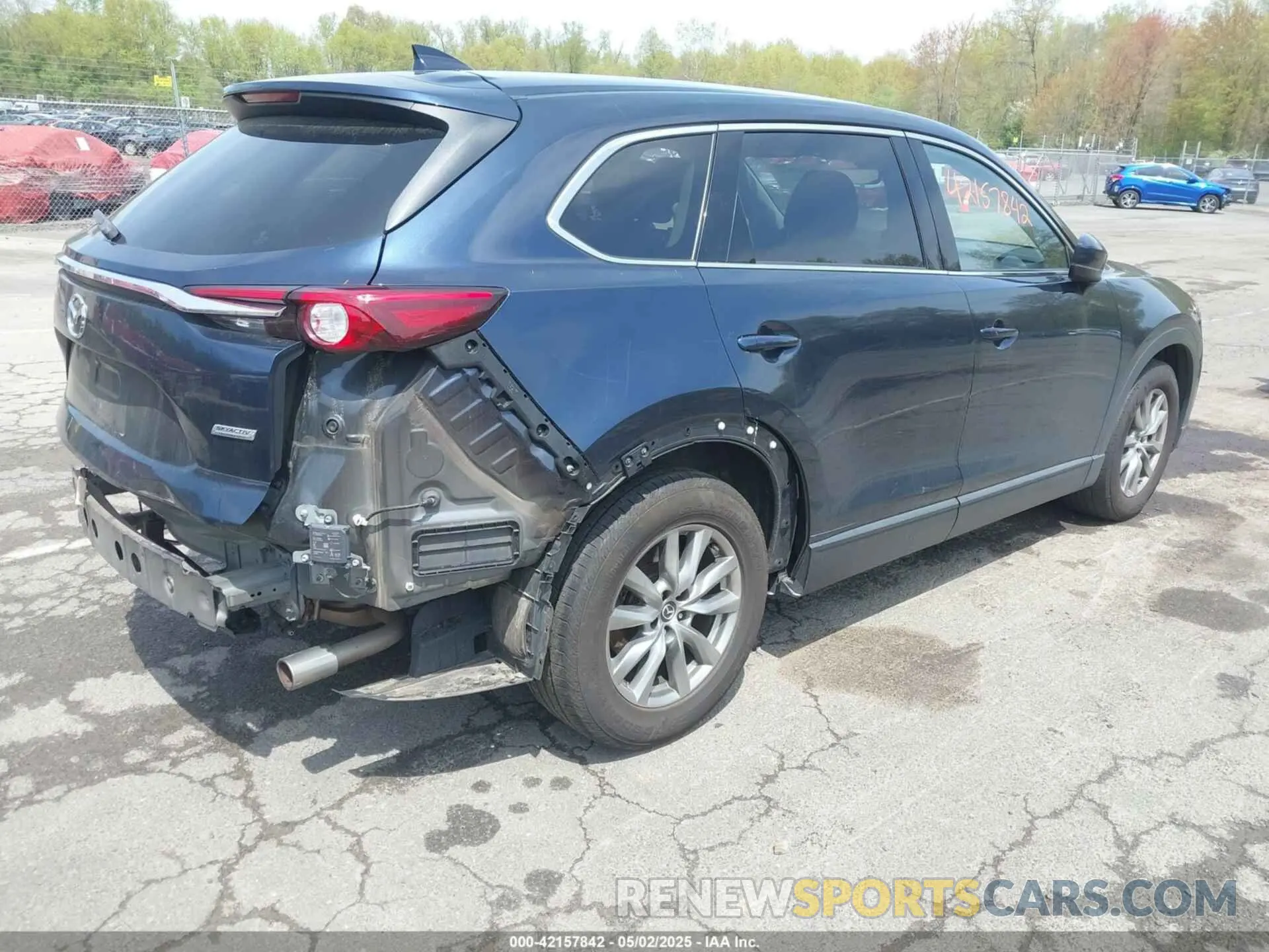 4 Photograph of a damaged car JM3TCBCY6K0331905 MAZDA CX-9 2019